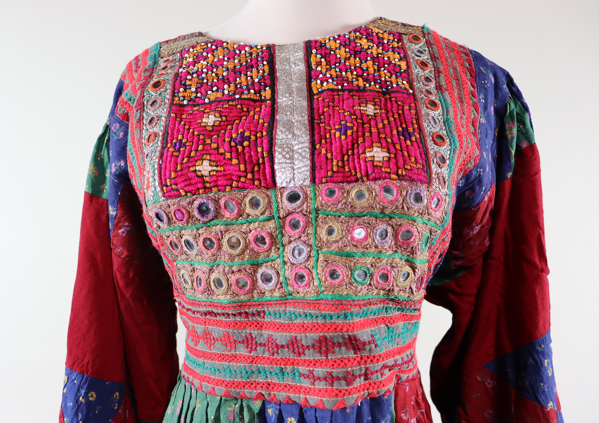 vintage hand embroidered nomadic Kuchi Ethnic wedding Cotton patchwork dress from Afghanistan No-MUST-B