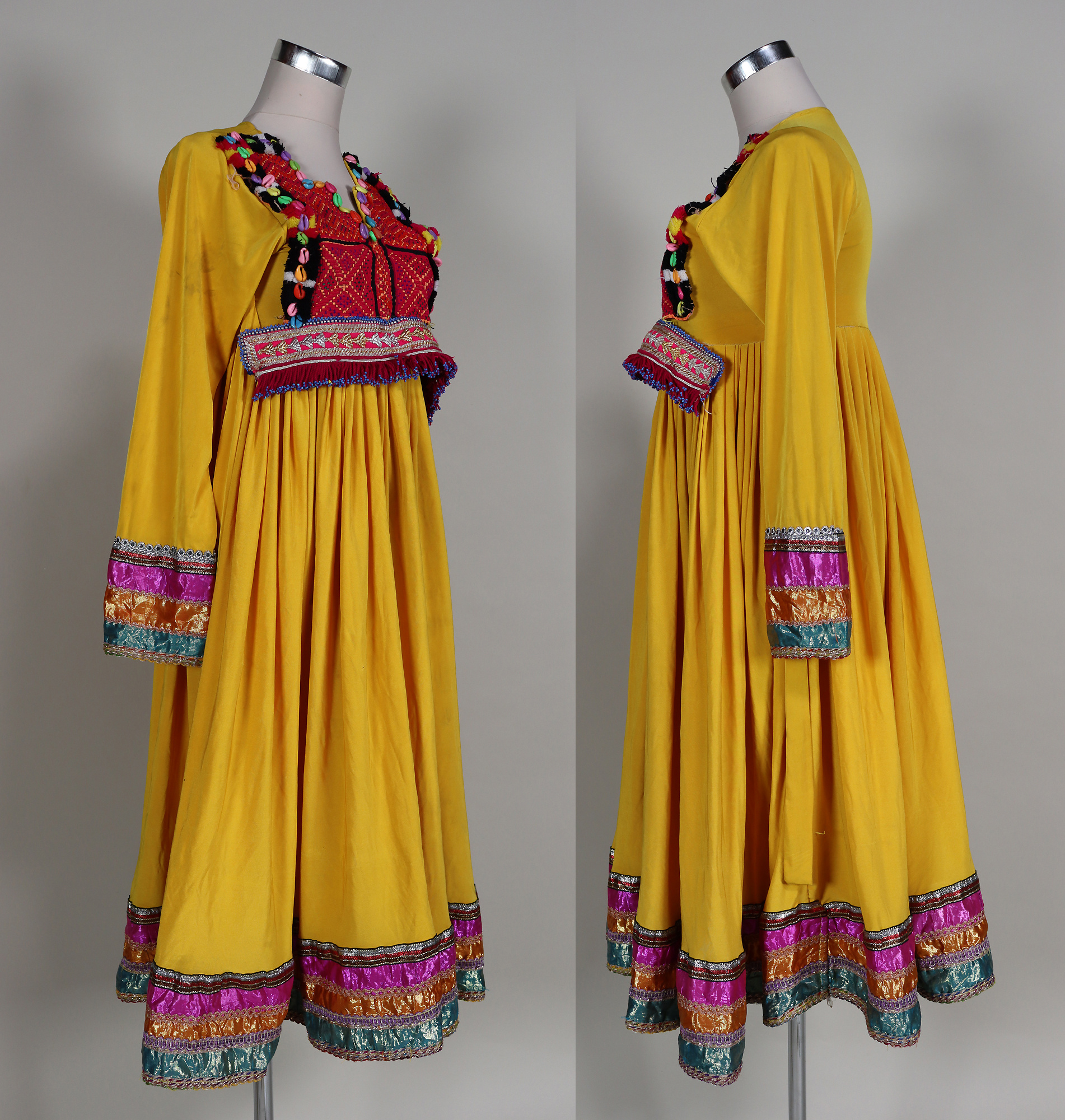 Antique Afghan embroidered nomadic Kuchi Ethnic  Girl dress No: 23WL/8
