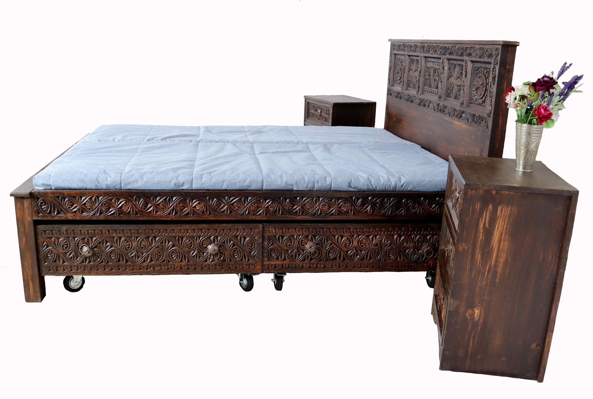 bedroom set orient hand-carved solid wood bed double bed with 4 drawers and 2 bedside table  Nuristan  Afghanistan 23 home