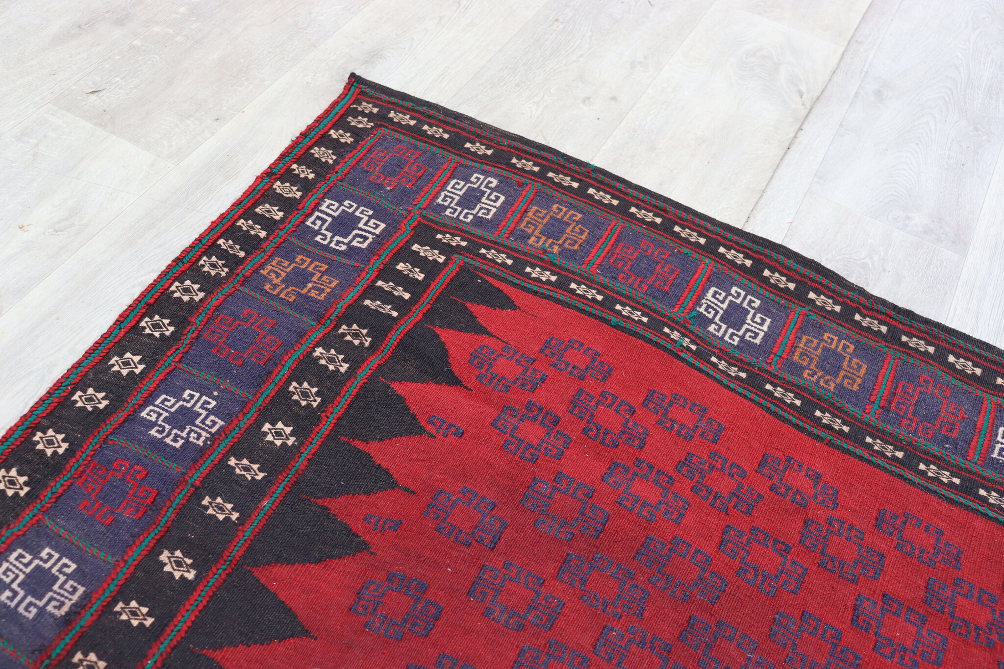 135x122  cm  oriental Handmade nomadic  kilim from Afghanistan sofrah No: 64