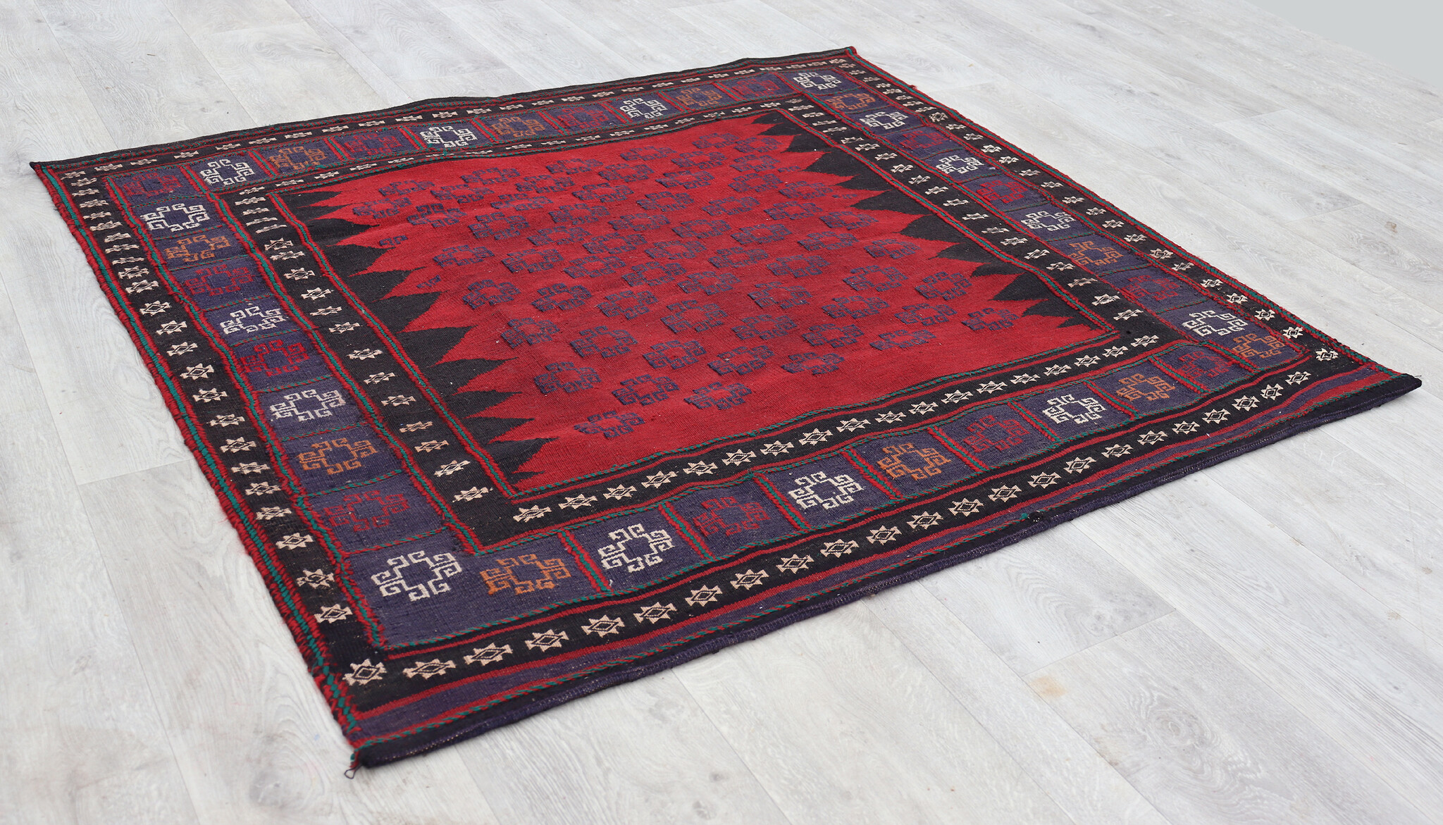 135x122  cm  oriental Handmade nomadic  kilim from Afghanistan sofrah No: 64