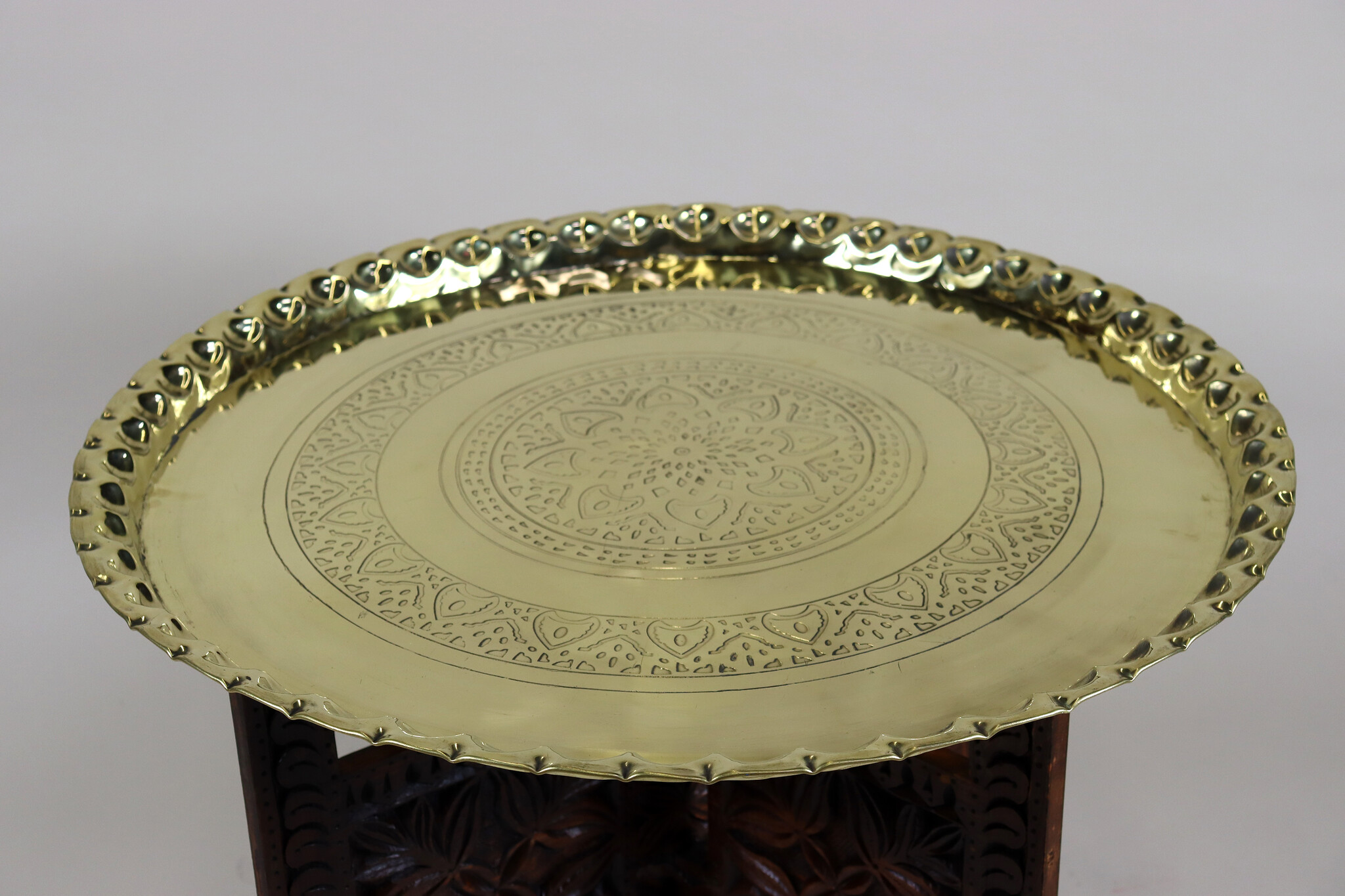 72 cm Ø    orient Islamic  Hammer Engraved Brass table Tea table side table Tray  No-NUR/C