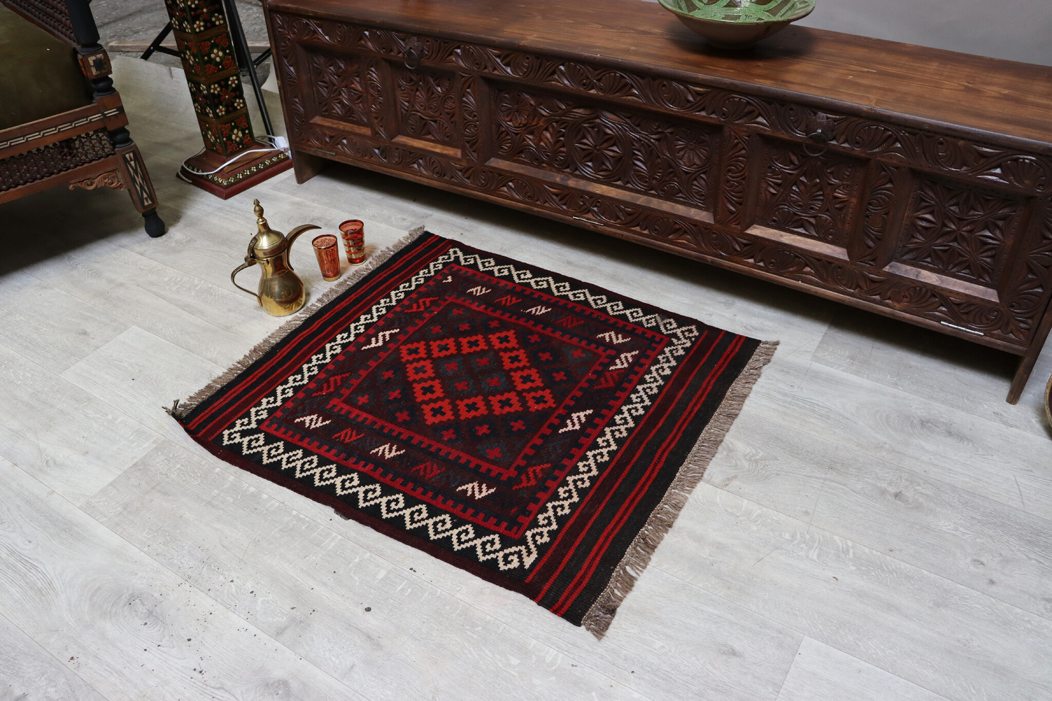 86x77 cm Afghan   nomadic Kilim rug  No:142