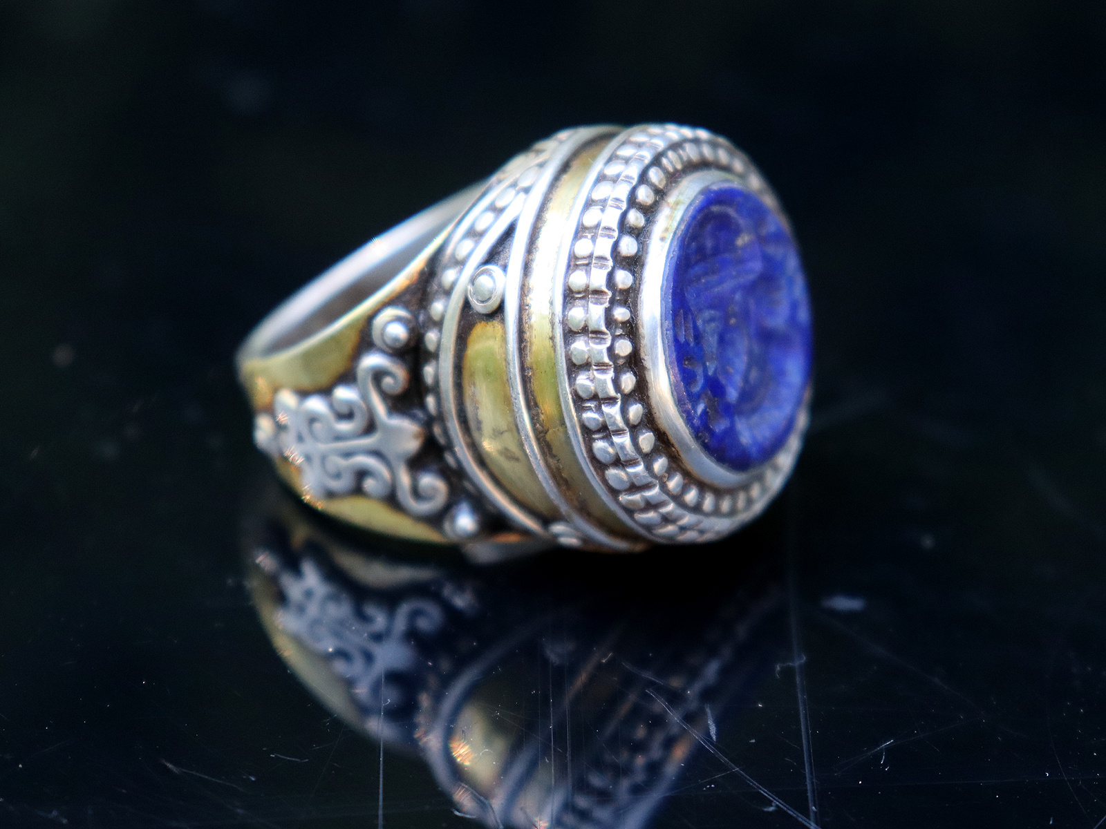 Turkmen Ring  Lapis Lazli seal stone No: 441