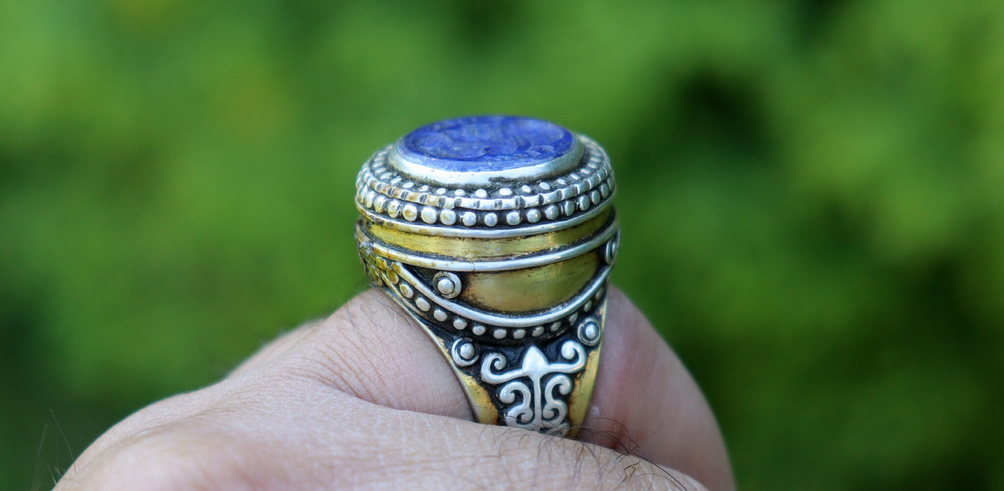 Turkmen Ring  Lapis Lazli seal stone No: 441