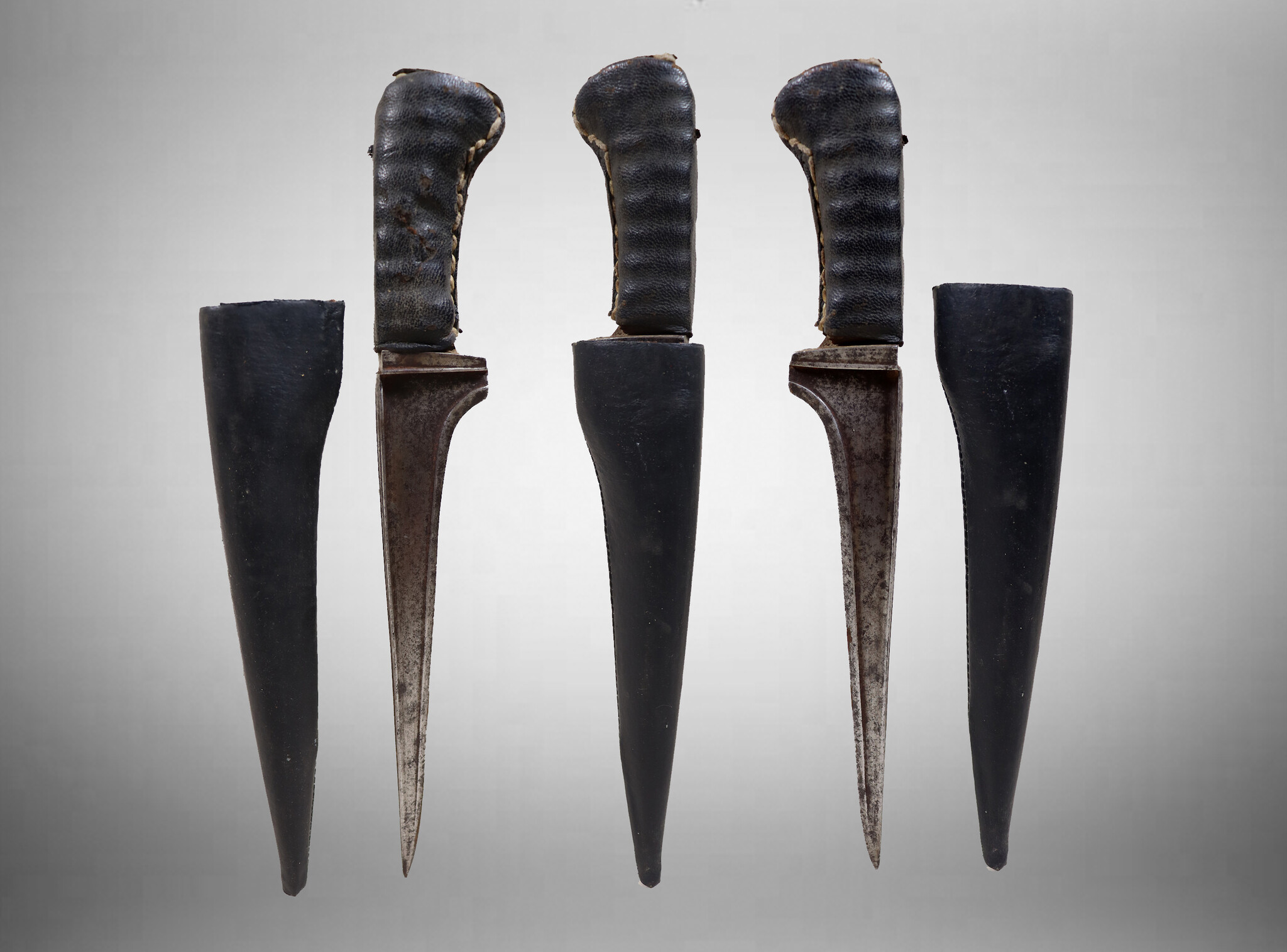 Antique Original Afghan Khyber Waziri knife dagger pesh kabz , karud, choora, pesh kabz 19th to 20th century, T shaped blade, No: MS23/ A108