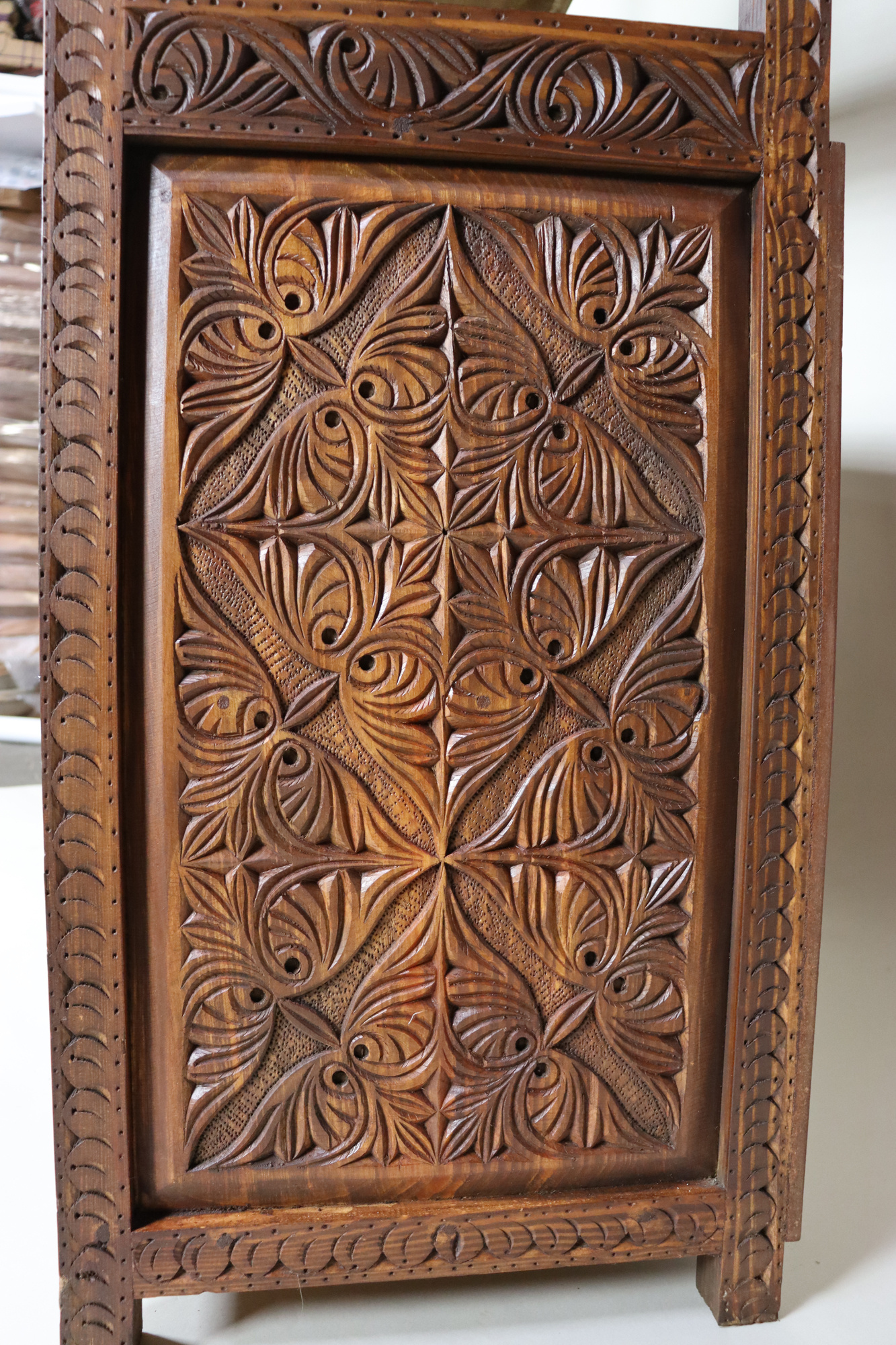antique-look Hand carved solid wood  orient vintage wooden cabinet bookshelf shelf from Afghanistan Nuristan 23