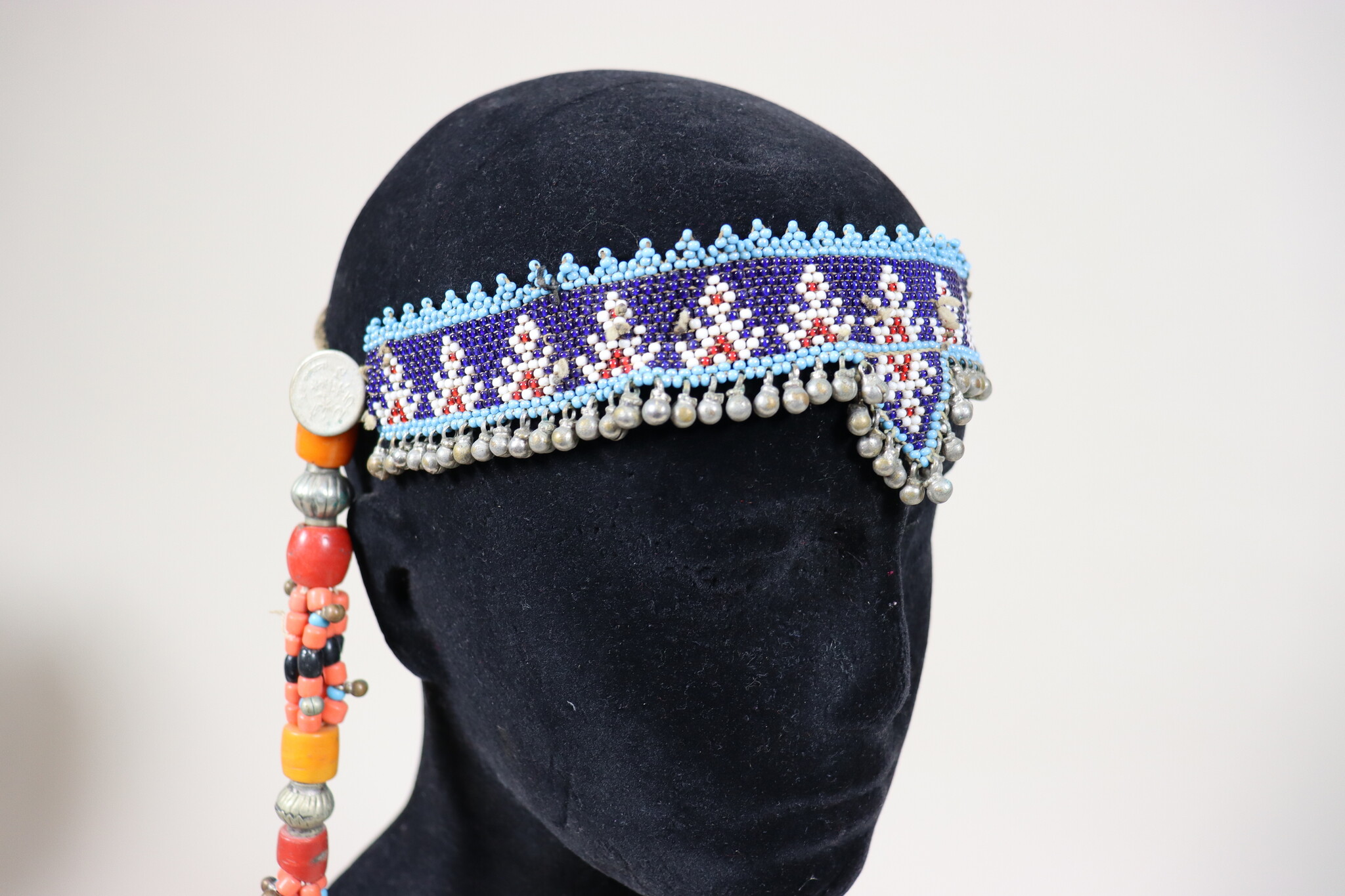 antik Afghan Nomaden orientalische tribal bellydance Kopfschmuck Glas perllen und münzen Afghanistan und Pakistan Nr:23 E