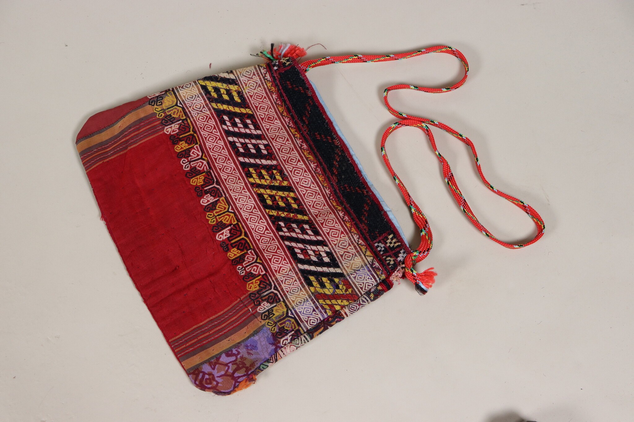 vintag hand embroidered  bag  from Afghanistn and Uzbekistan No:23C