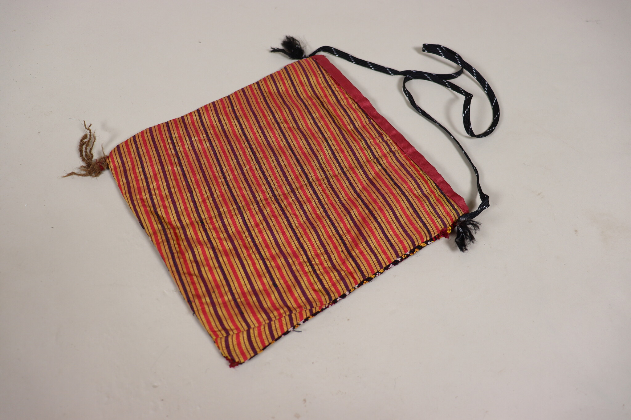 handbestickte Tasche aus Afghanistan  uzbekistan No:23D