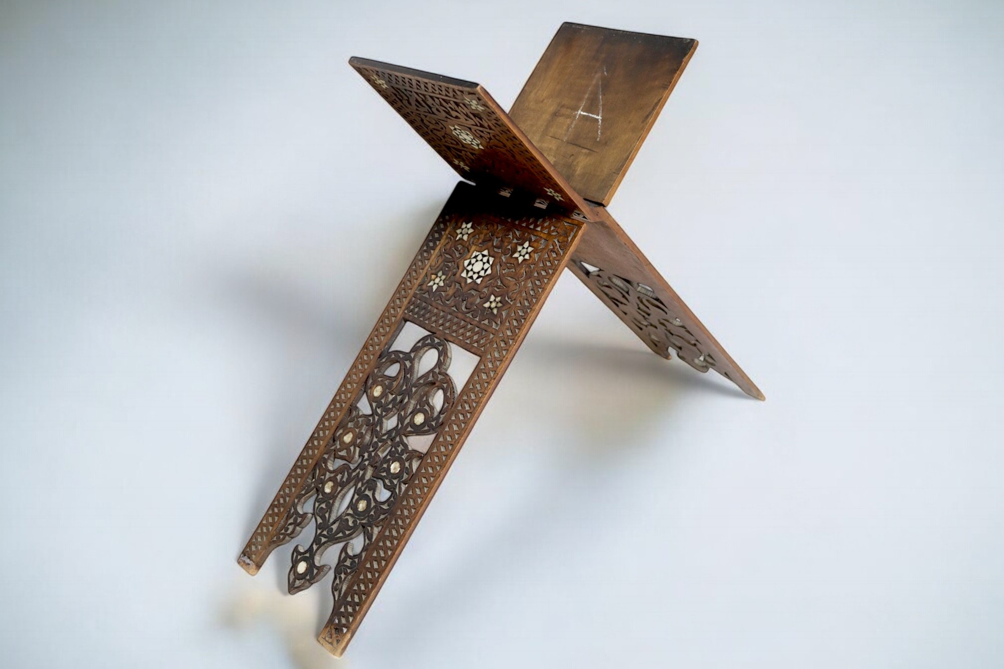 Antique hand-carved Ottoman Islamic Qur'an stand wood Inlaid Qur'an Koran Stand No:A