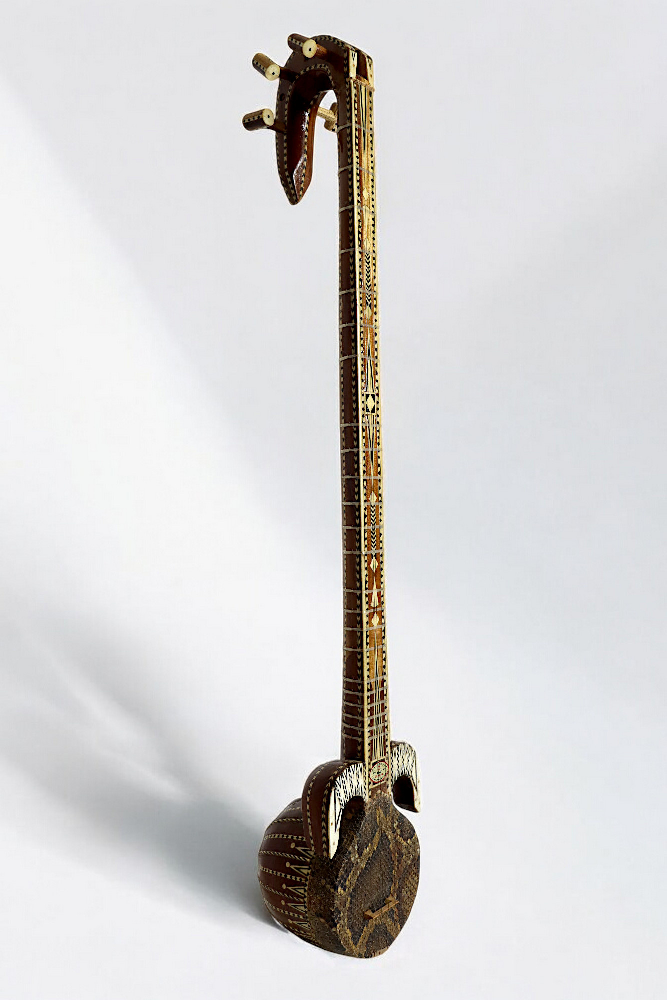 Xinjiang Uyghur Musical Instrument Rawap Schlangenhaut