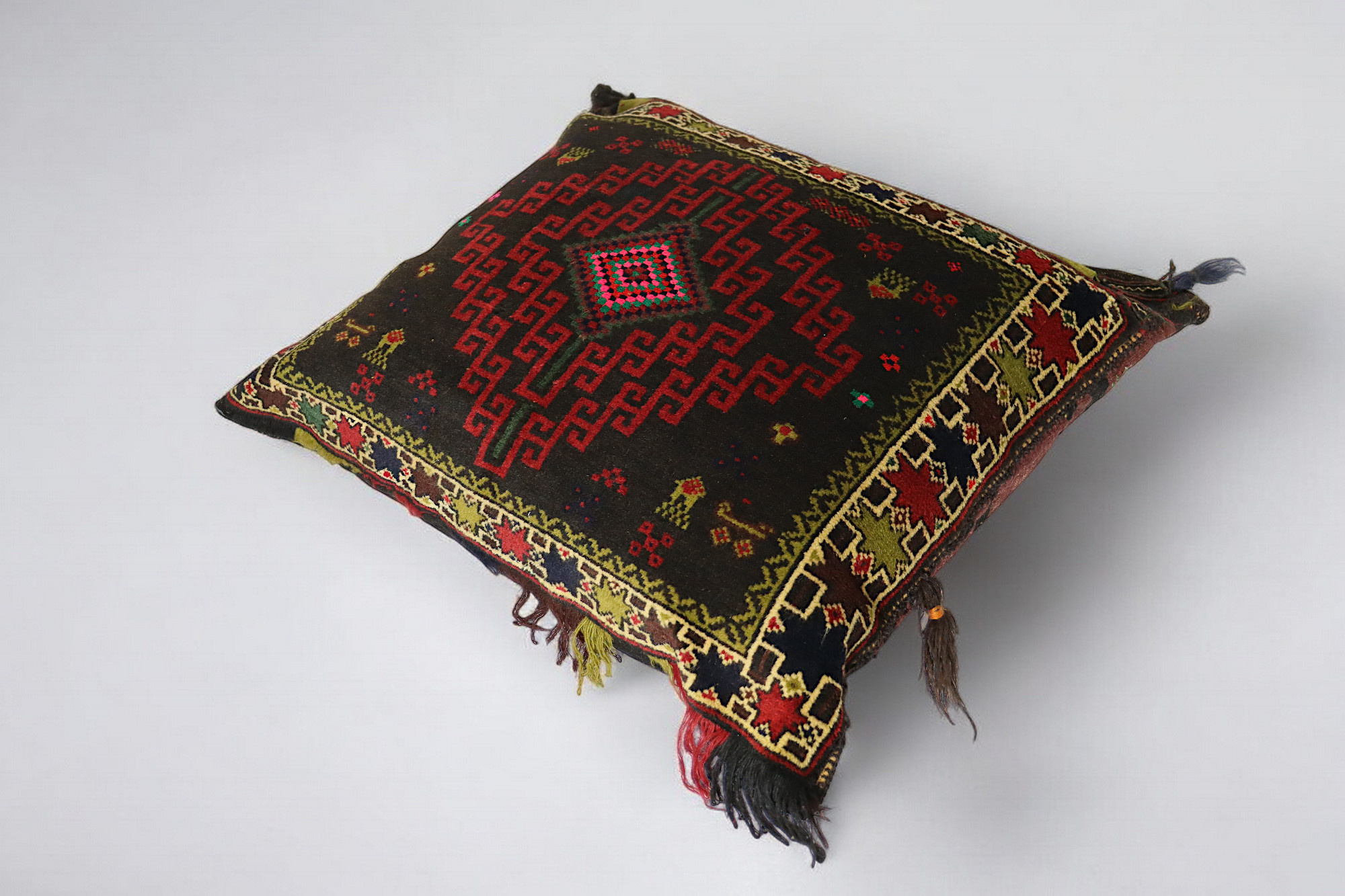 antique very rare Balochi nomadic carpet cushion orient nomad rug seat Bohemian Afghanistan pillow 21/2