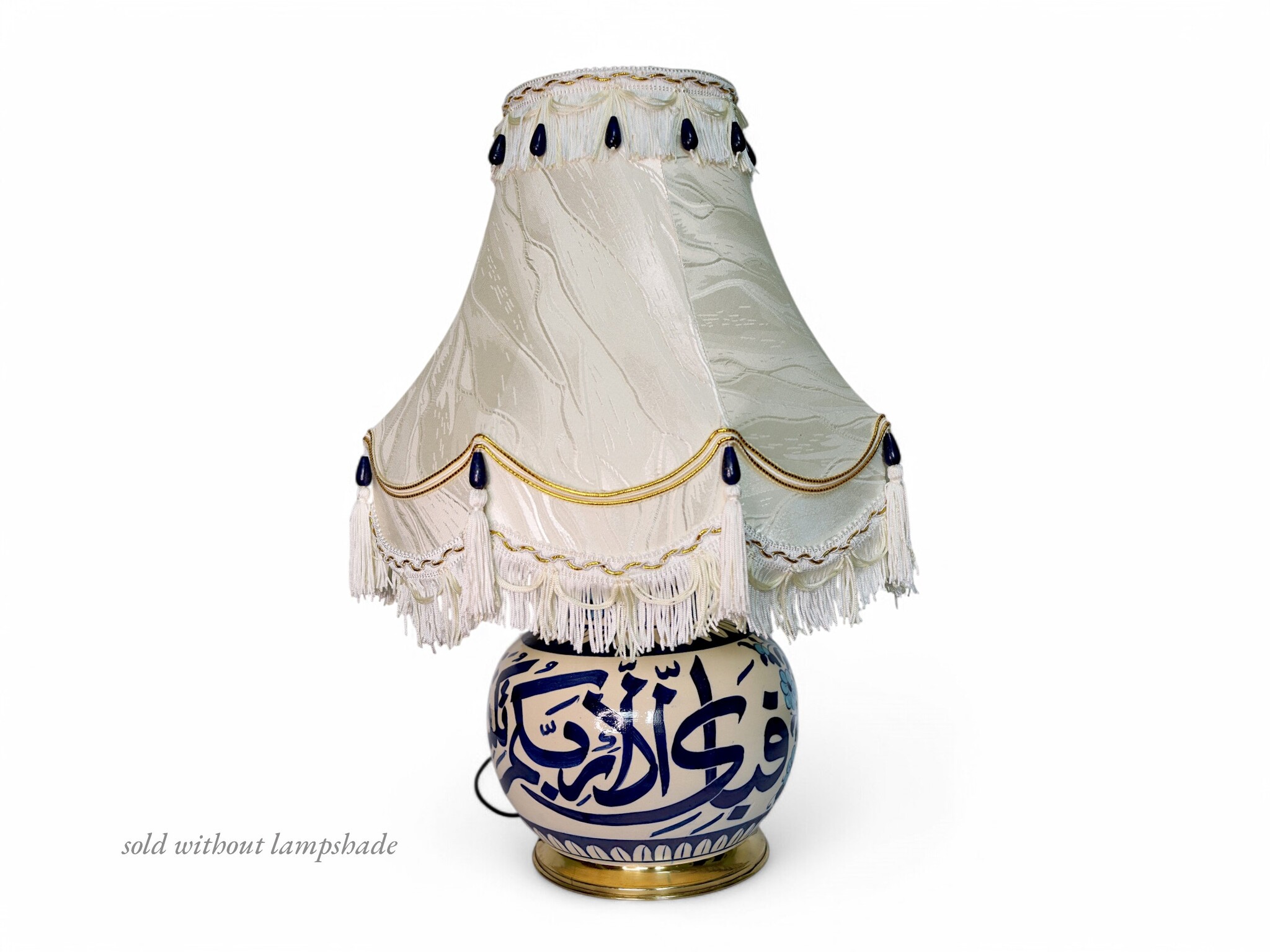 super large Multan ware Ceramic lamp base with islamic calligraphy blue and turquoise Iznik decoration فبأي آلاء ربكما تكذبان No:B