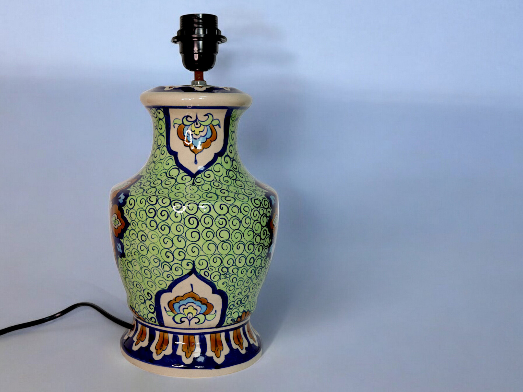 islamische handbemalte Keramik Lampenfuß aus Multan Iznik Lampe Nr:25B