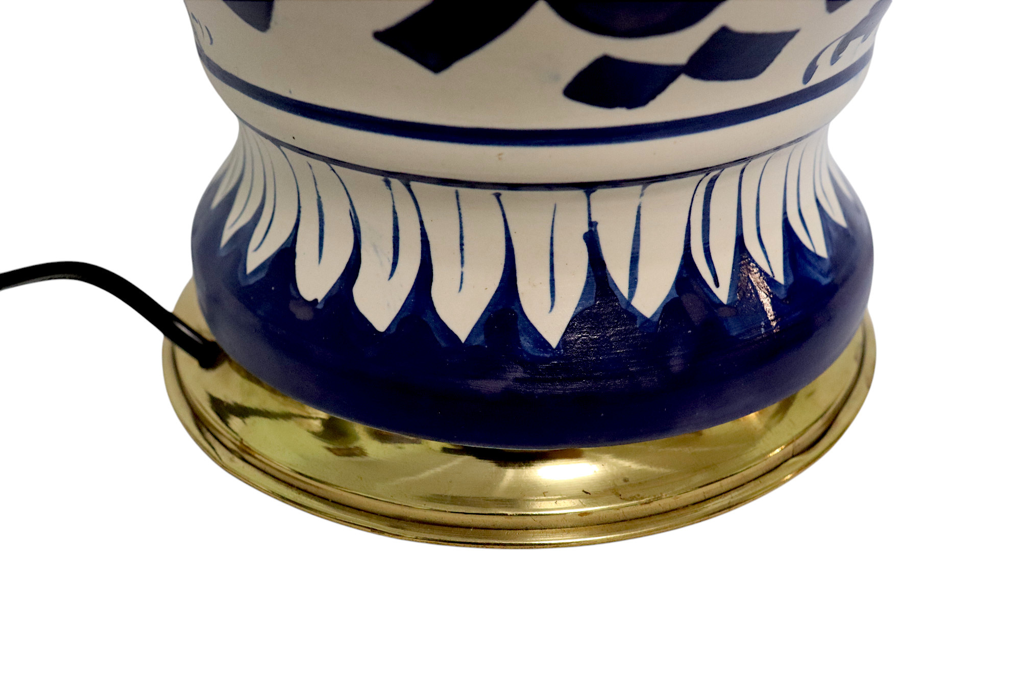 super large Multan ware Ceramic lamp base with islamic calligraphy blue and turquoise Iznik decoration و الله خیر الرازقین No:25C