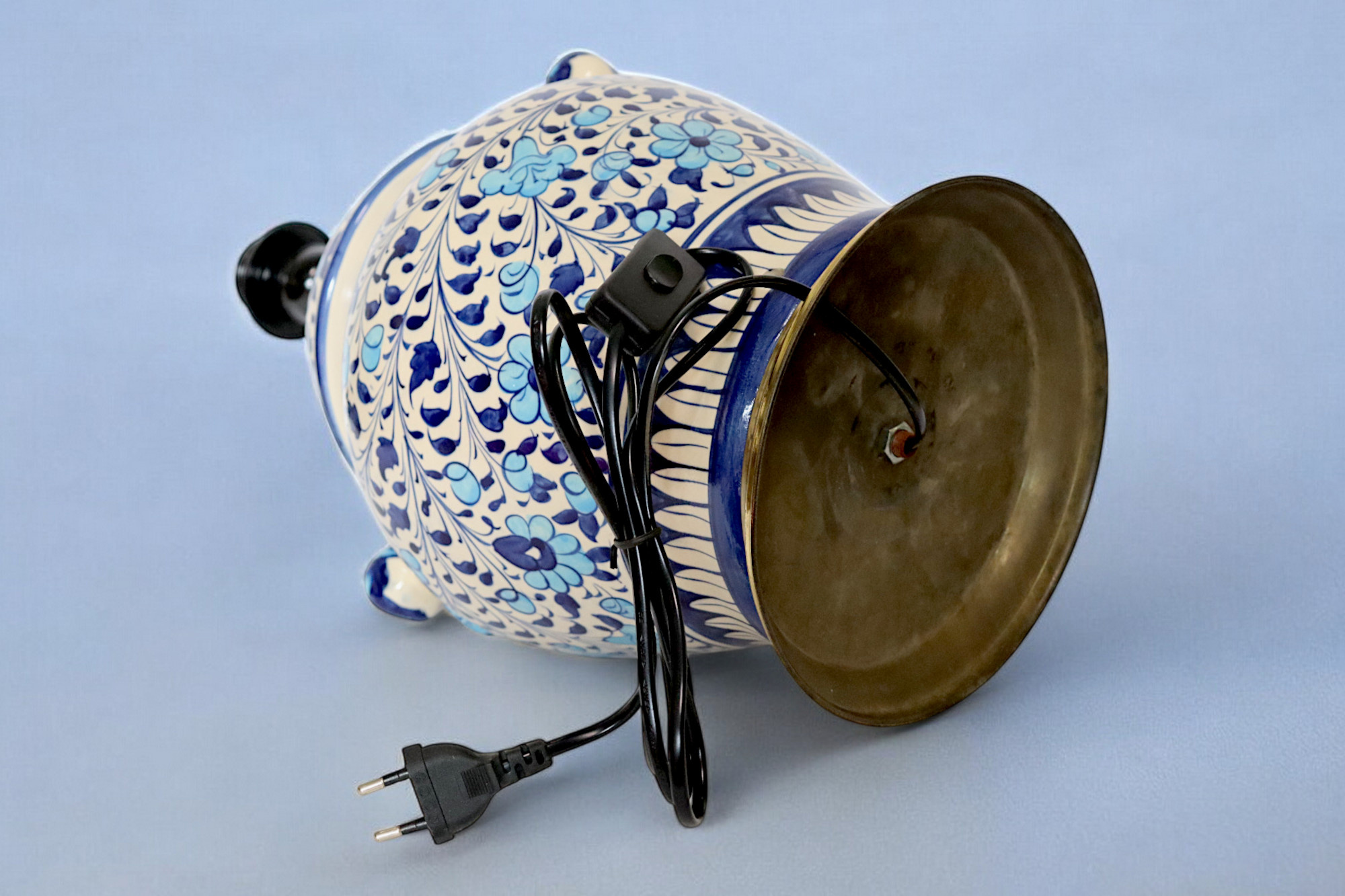 super large Multan ware Ceramic lamp base with islamic calligraphy blue and turquoise Iznik decoration  ماشاالله No:25D