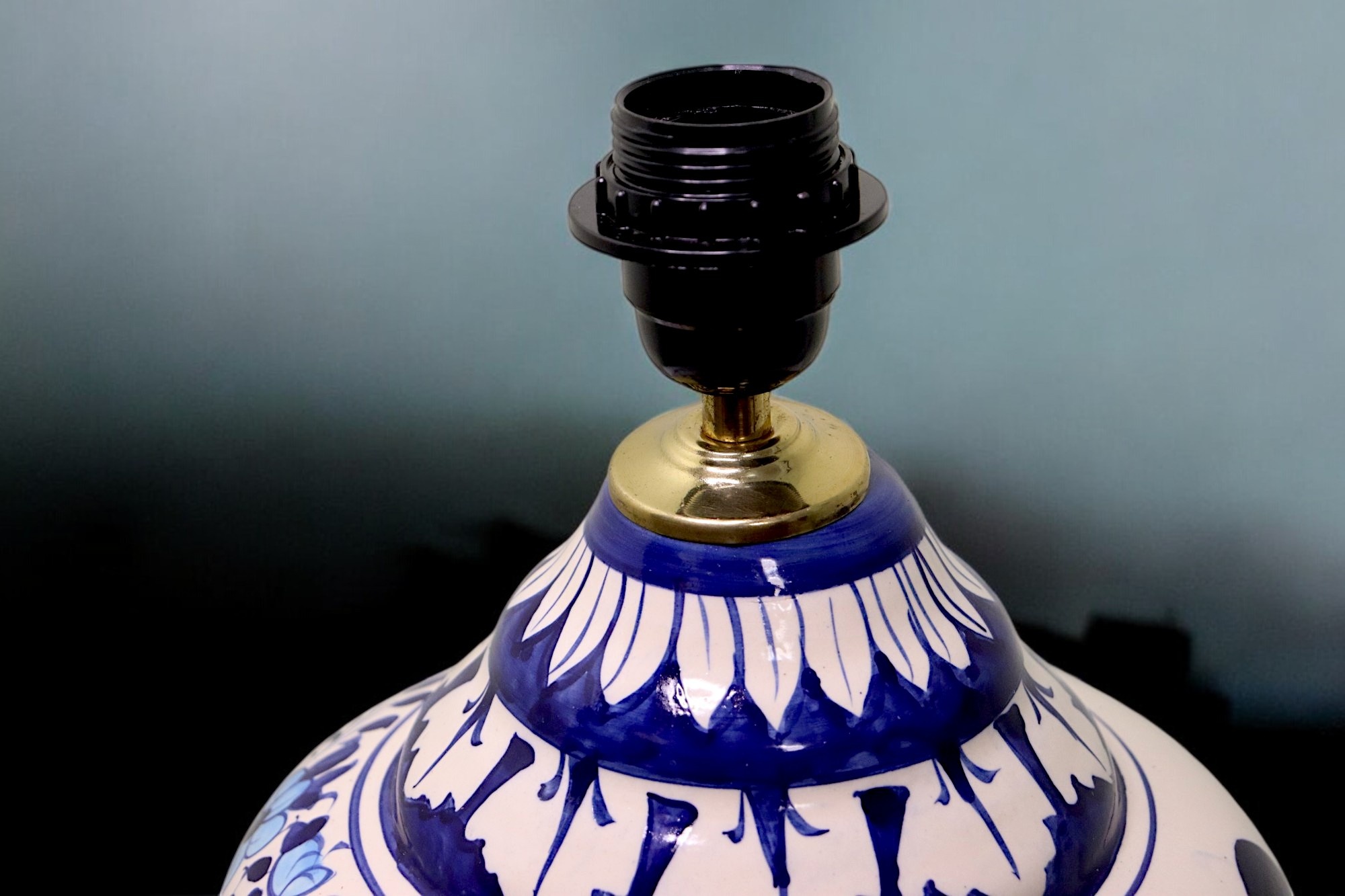 super large Multan ware Ceramic lamp base with islamic calligraphy blue and turquoise Iznik decoration الرحمن جل جلاله No:25F