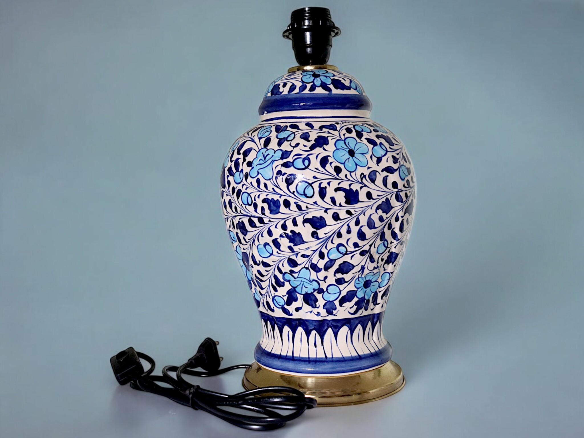 islamische handbemalte Keramik Lampenfuß aus Multan Iznik Lampe  یاحی یا قیوم Nr:25G