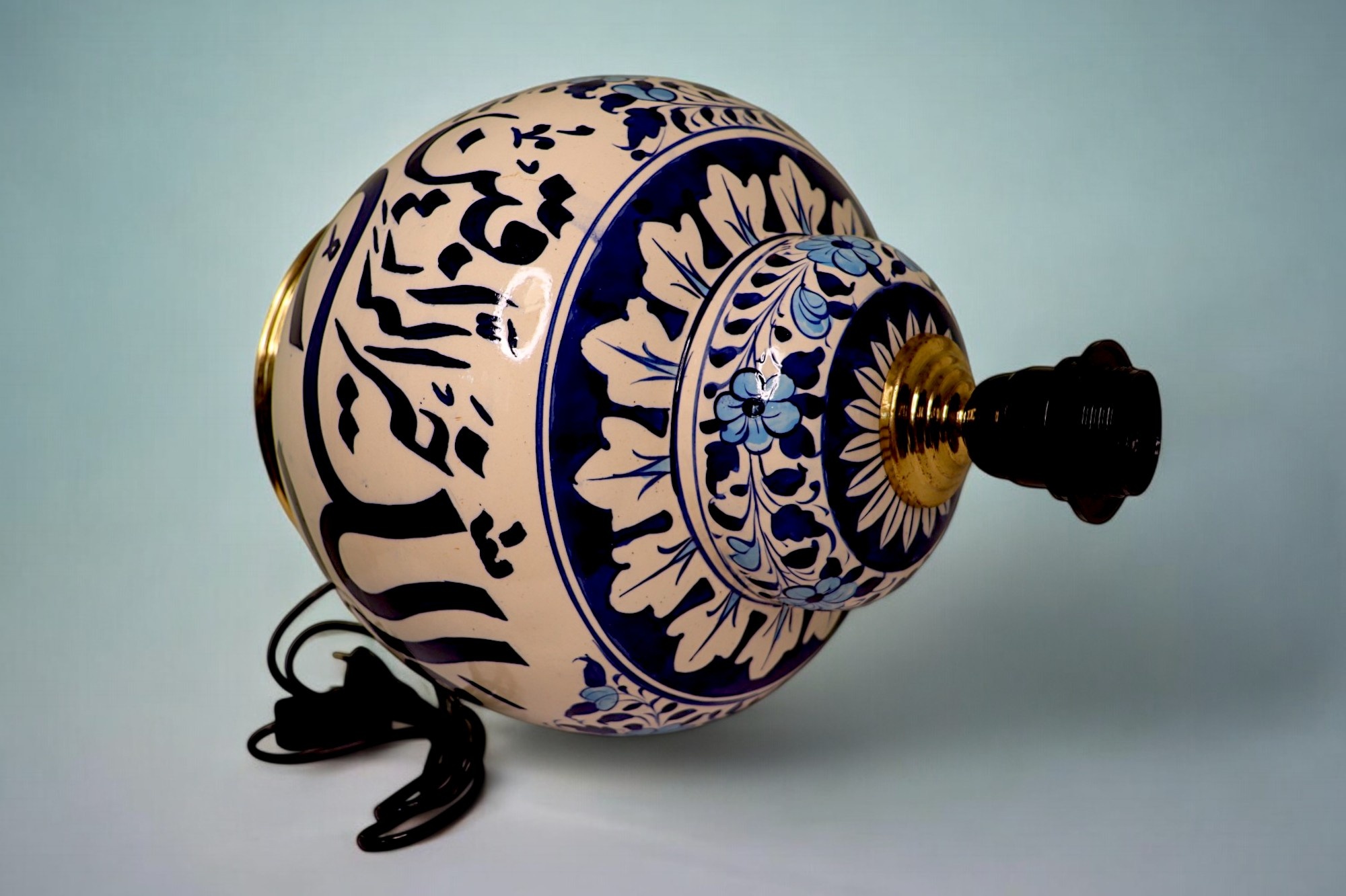 super large Multan ware Ceramic lamp base with islamic calligraphy blue and turquoise Iznik decoration والله خير الرازقين No:25K