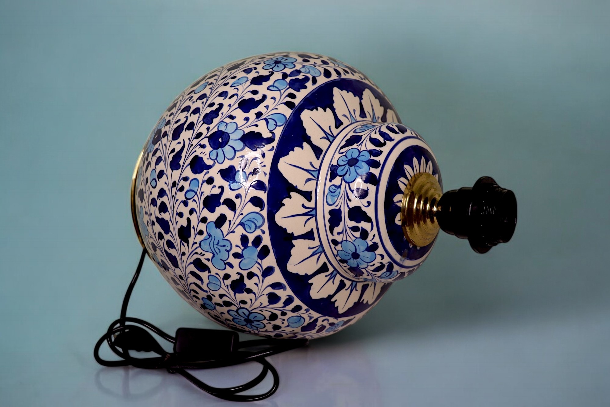 islamische handbemalte Keramik Lampenfuß aus Multan Iznik Lampe بسم الله الرحمن الرحيم Nr: 25L