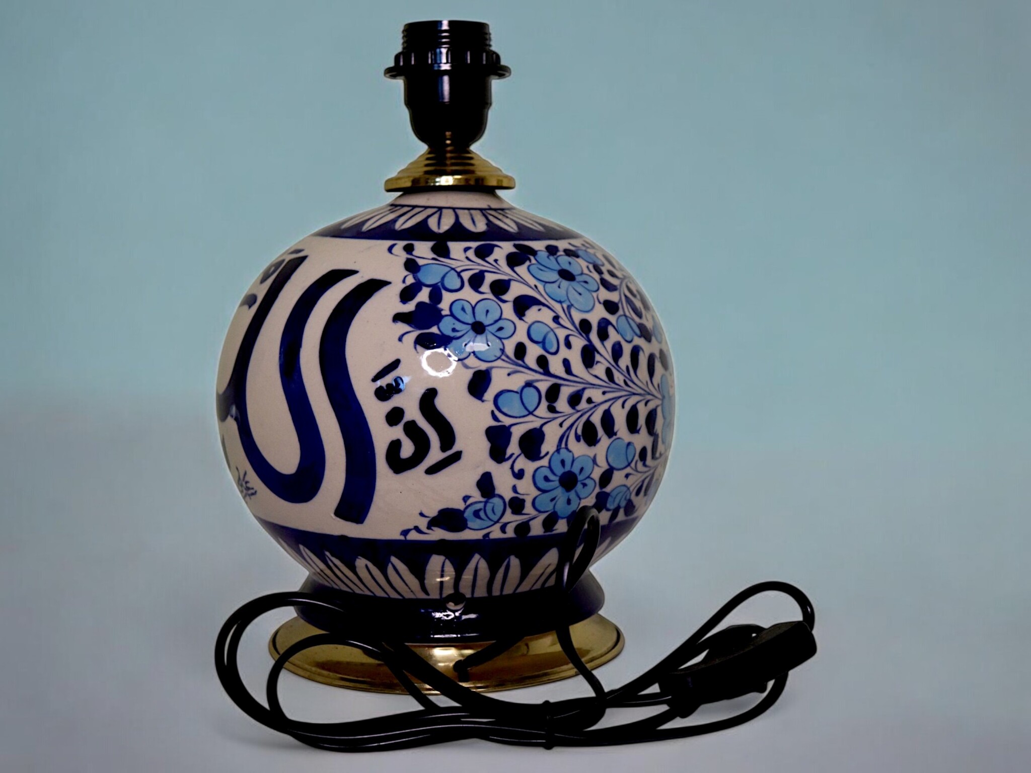 super large Multan ware Ceramic lamp base with islamic calligraphy blue and turquoise Iznik decoration No:25 - Copy