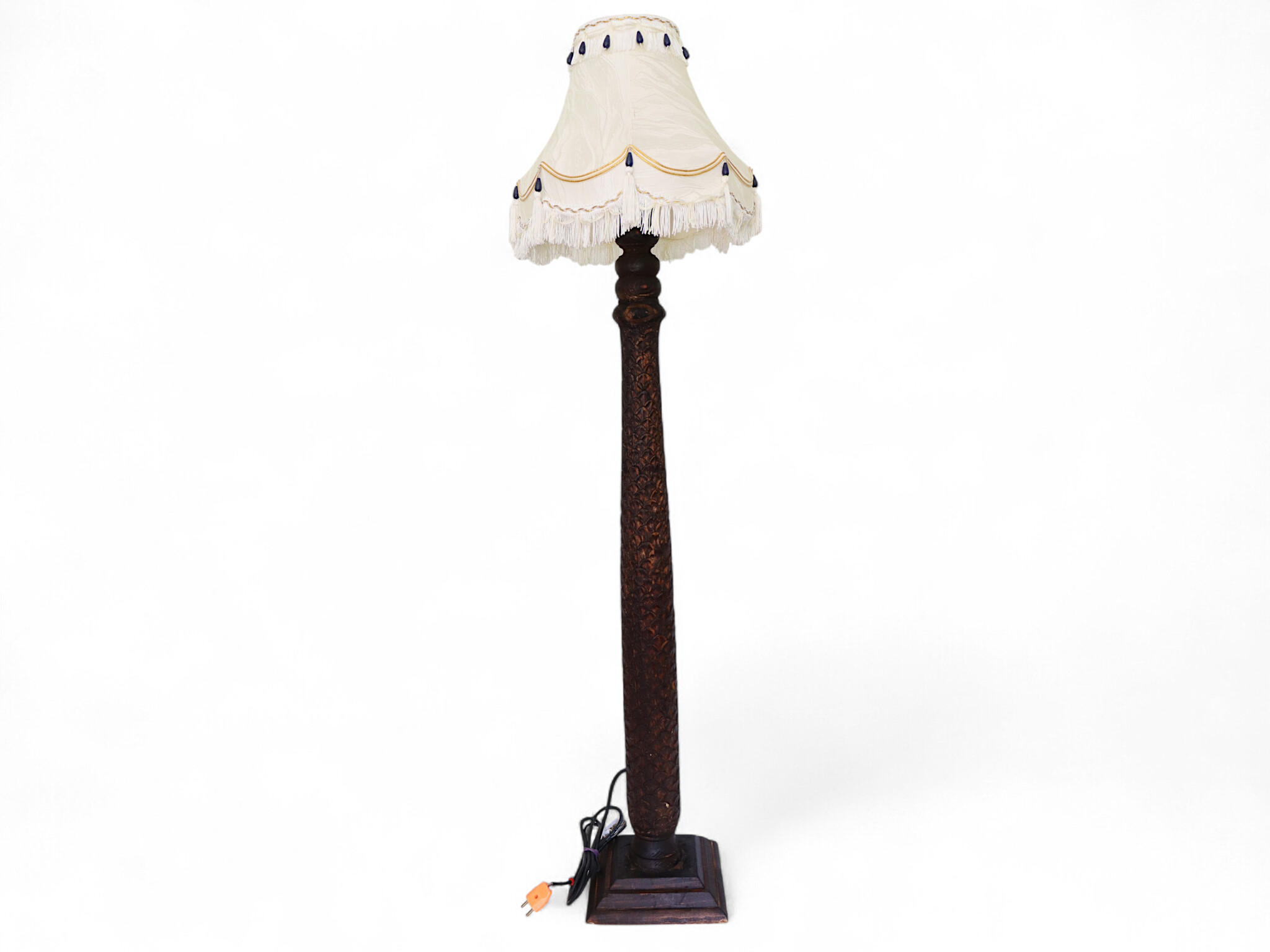 120 cm heigh vintage handmade solid wood and hand-carved oriental lamp Nuristan Afghanistan Standard lamp Tall lamp Classic floor lamp No:25M