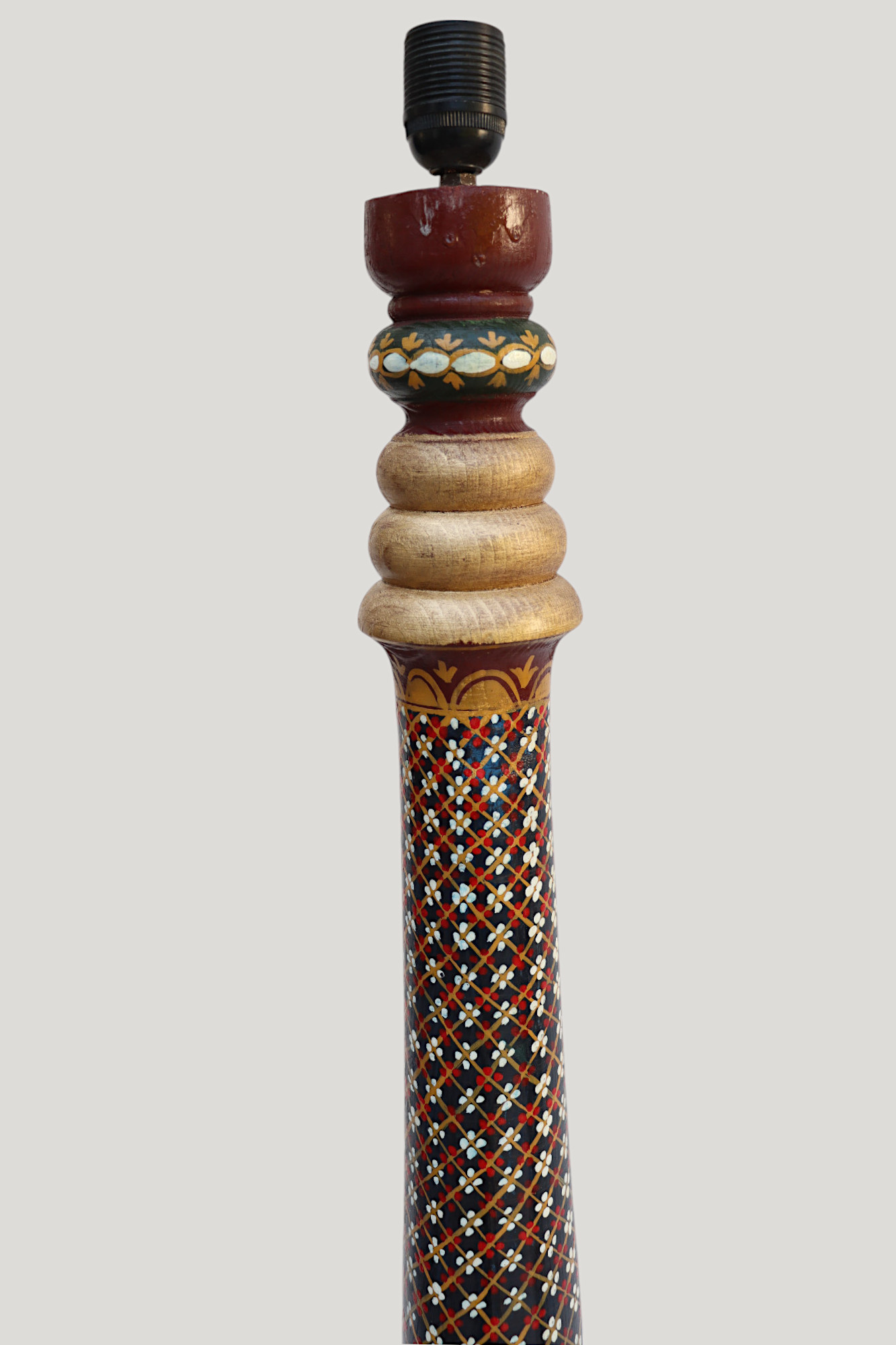 190 cm heigh vintage handmade solid wood and hand-carved oriental lamp Afghanistan Standard lamp Tall lamp Classic floor lamp No:MGL25L