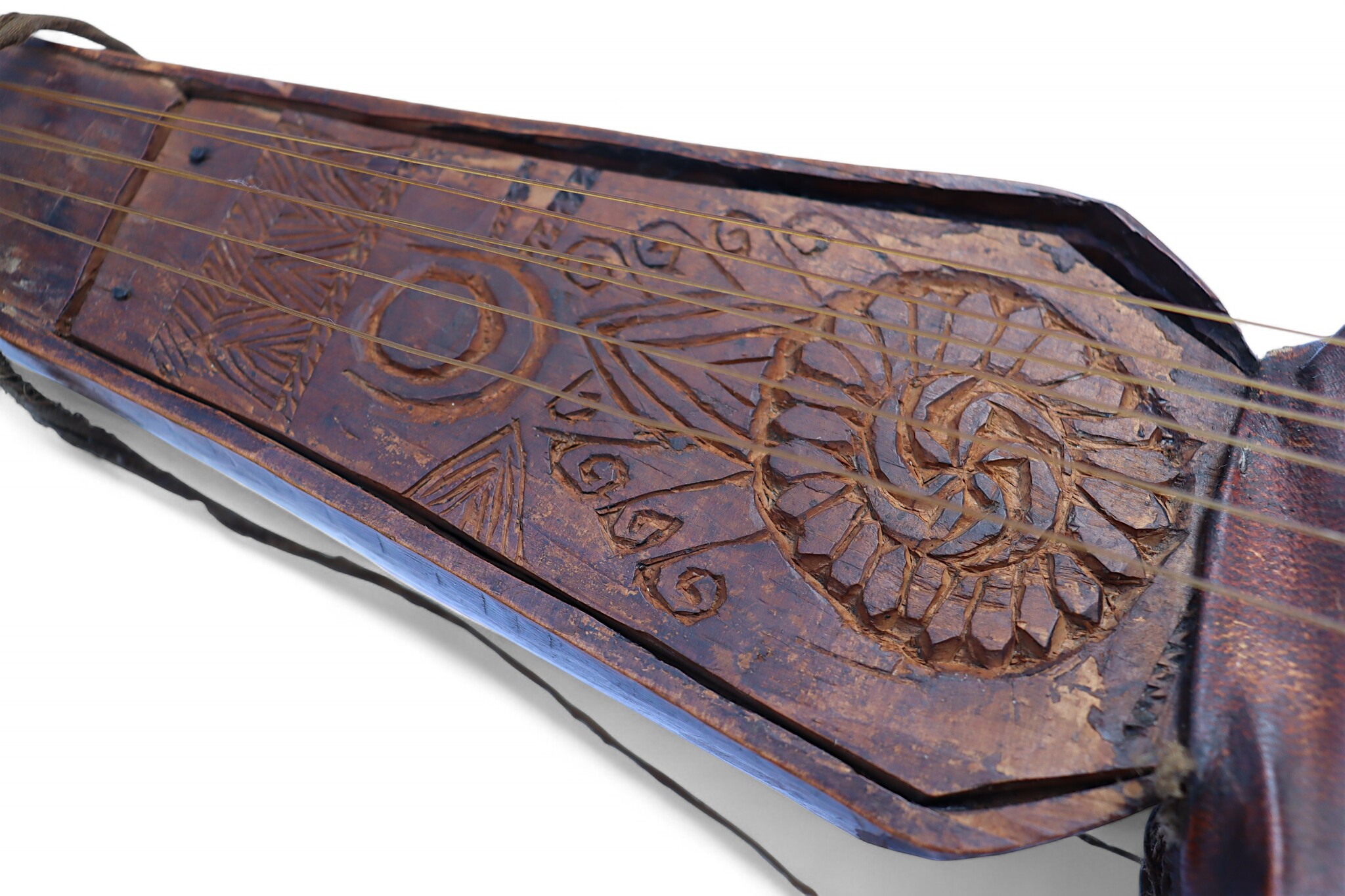 19th C. Antique Tibetan Tungna musical instruments Wooden Himalayan regions, particularly Nepal Tibet Sikkim Bhutan String Instrument