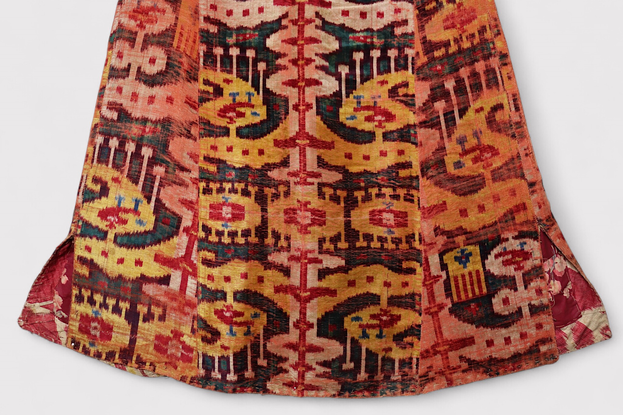 antique Bokhara embroidered Velvet Ikat Chapan, Uzbekistan, 19th C. Mantle chyrpy robe Coat bakhmal