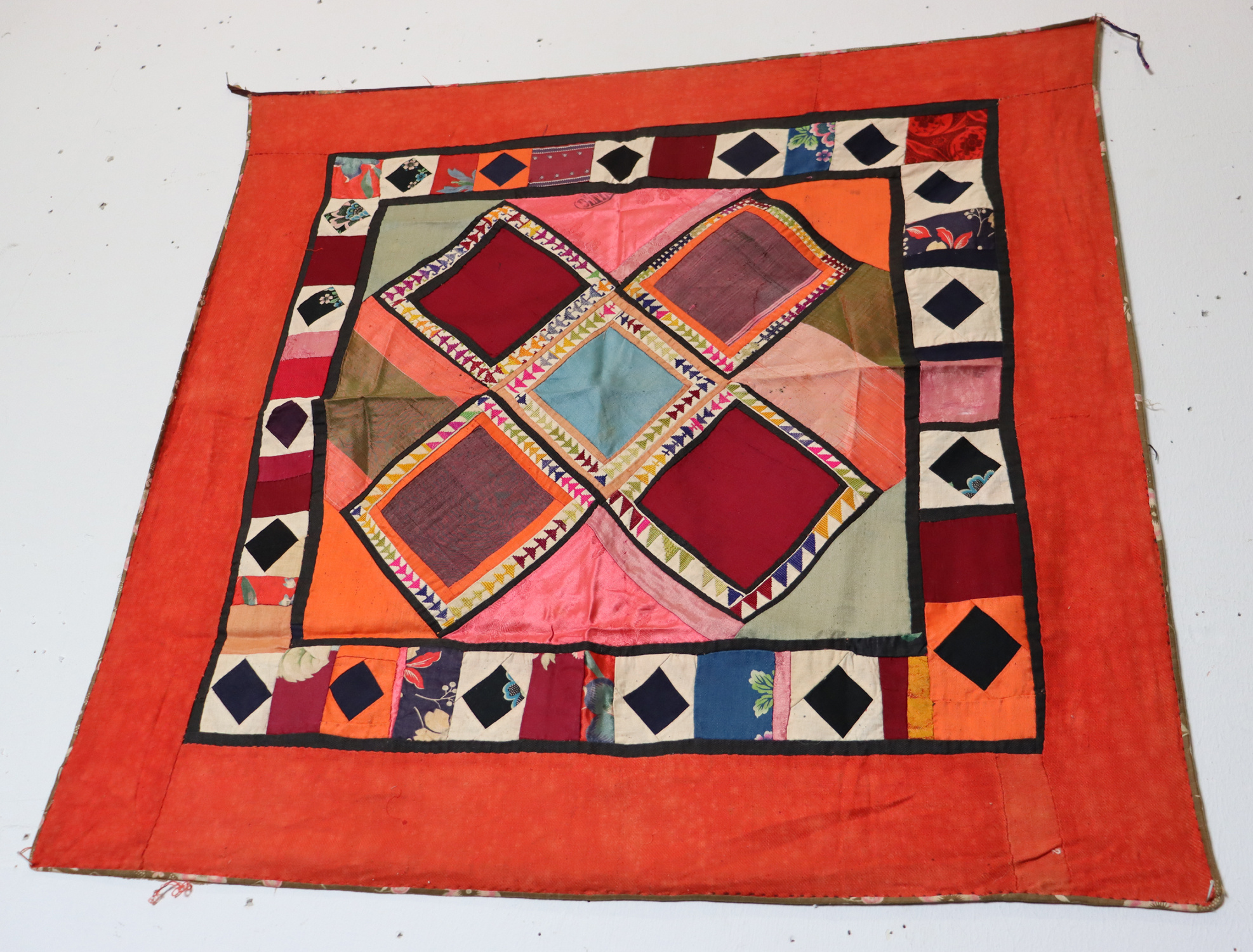 Antik Reich bestickte Lakai Stickerei Patchwork Wandbehang   Nr: US- 1