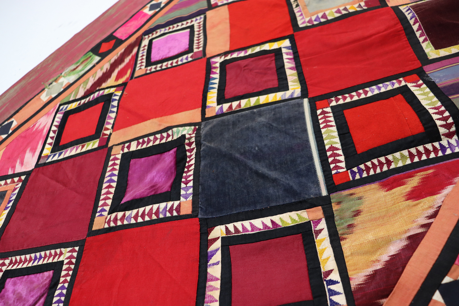 Antik Reich bestickte Lakai Stickerei Patchwork Wandbehang   Nr: US- 8