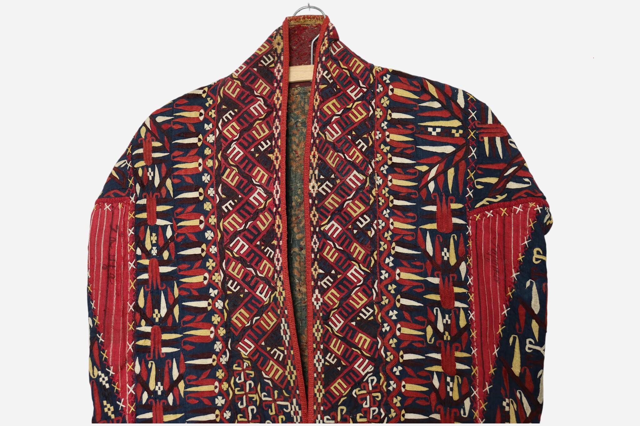 antique embroidered Woman’s Tekke Turkmen Mantle chyrpy robe Coat 19th Century black 9052/24