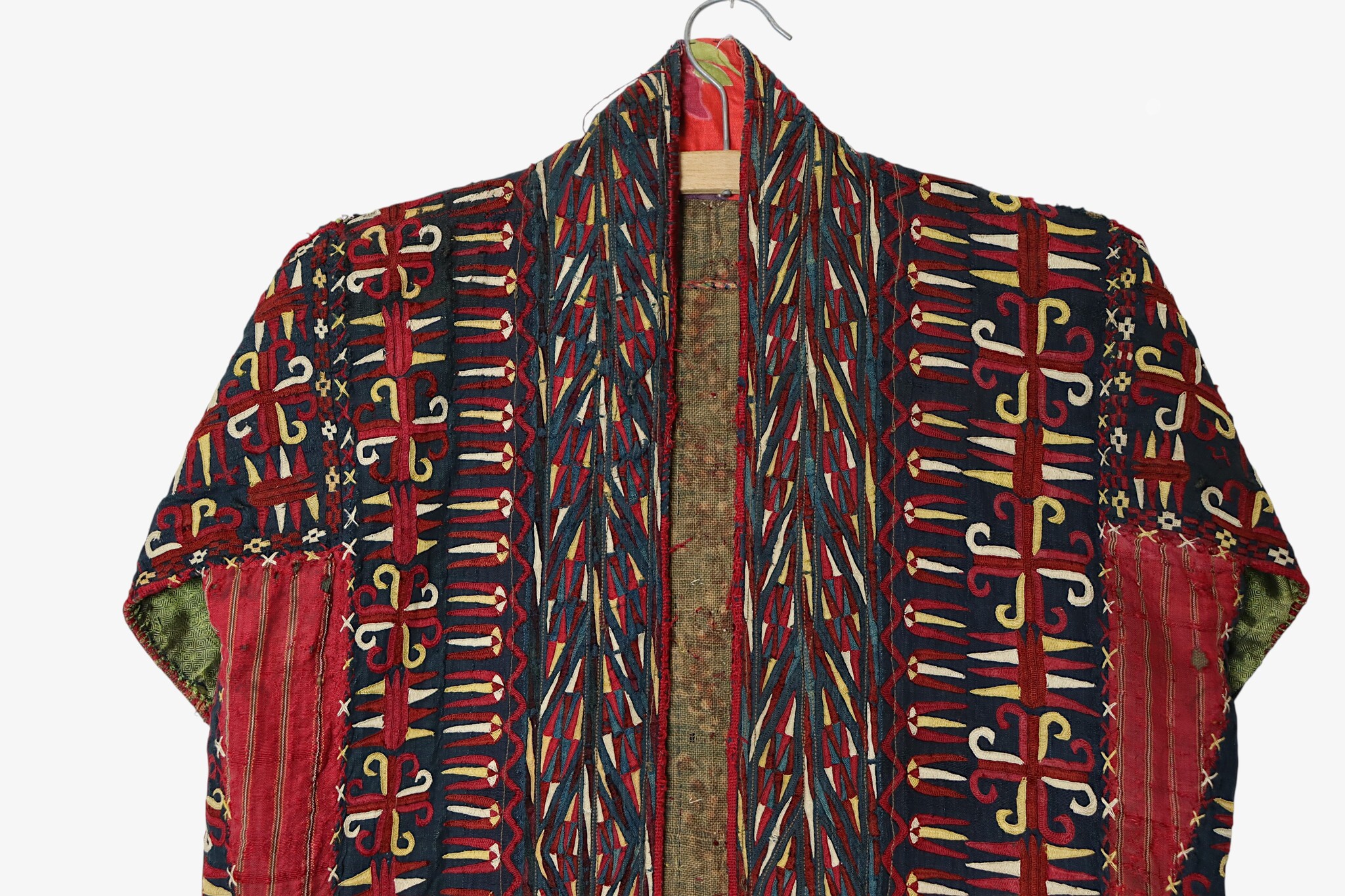 antique embroidered Woman’s Tekke Turkmen Mantle chyrpy robe Coat 19th Century black 9052/23