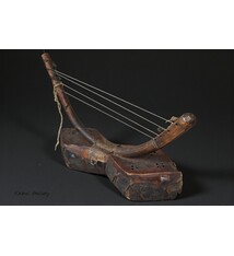 antique orient exotic musical instrument  afghanistan Nuristan kohistan harp waj wuj musik. 26B