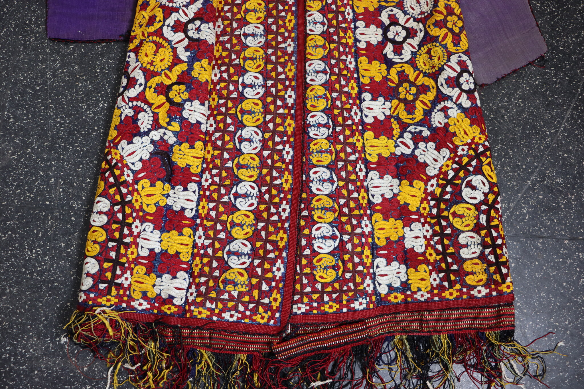 antik Orient Turkmenische Nomaden frauen Chirpy Mantel khalat afghan uzbek kleid afghanistan hand bestickte kostüm Chapan Paranja  Nr.26G