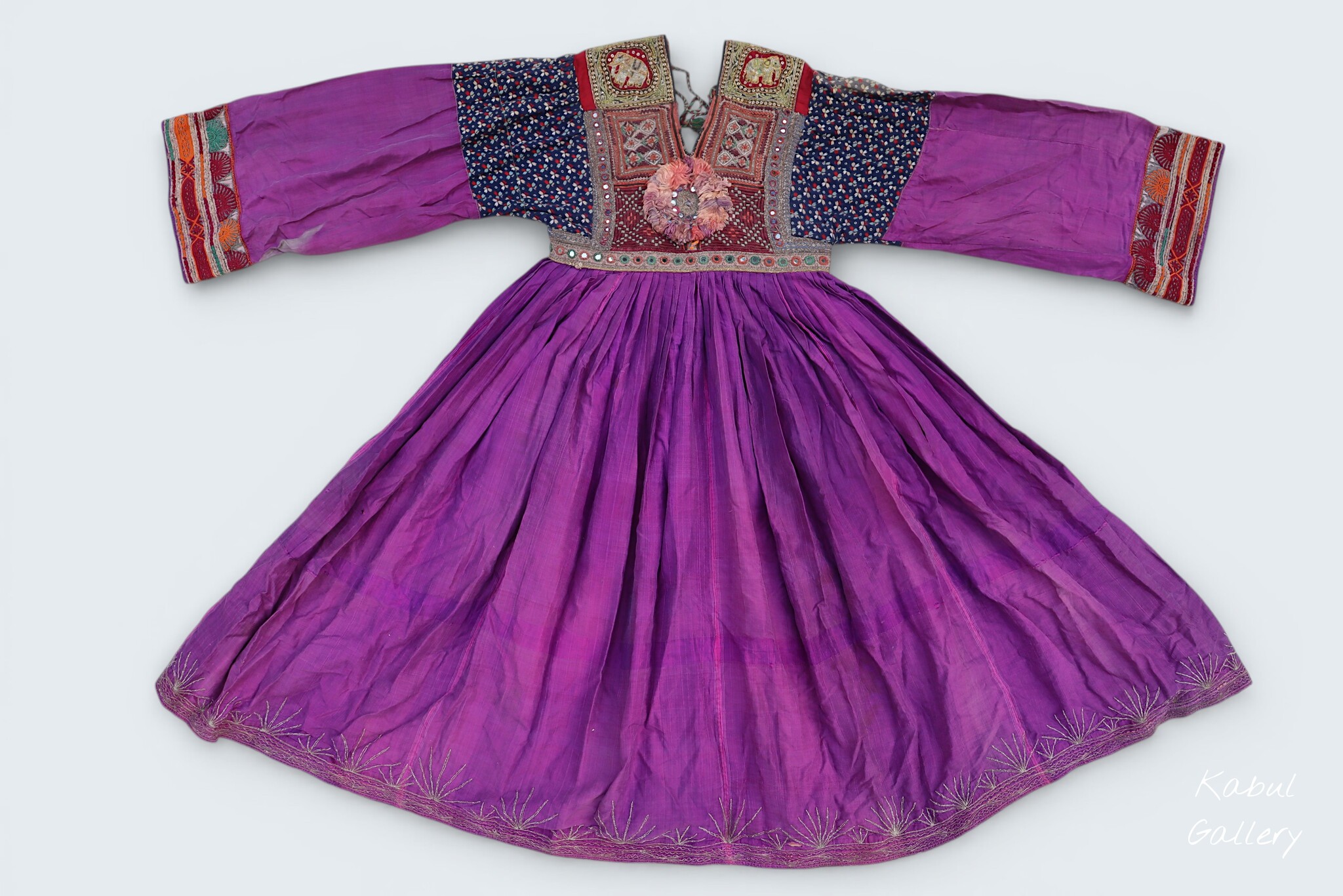 antik Nomaden kuchi Tracht  violett  18/11