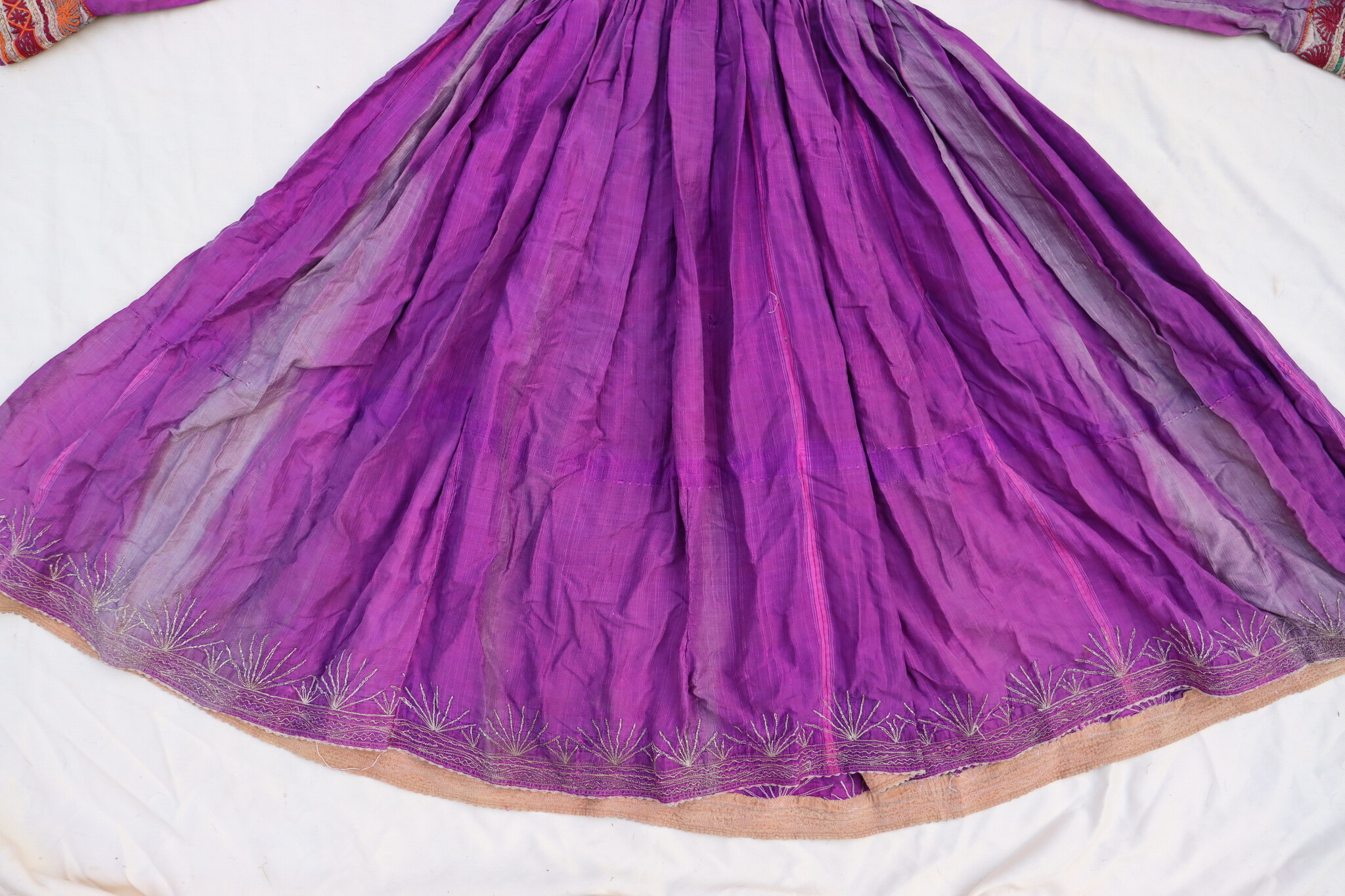 antik Nomaden kuchi Tracht  violett  18/11