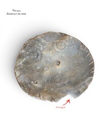 antik Vintage- Knöpfe aus handgeschnittenem Muschelhorn aus Gilgit im Swat-Tal in Nordpakistan
