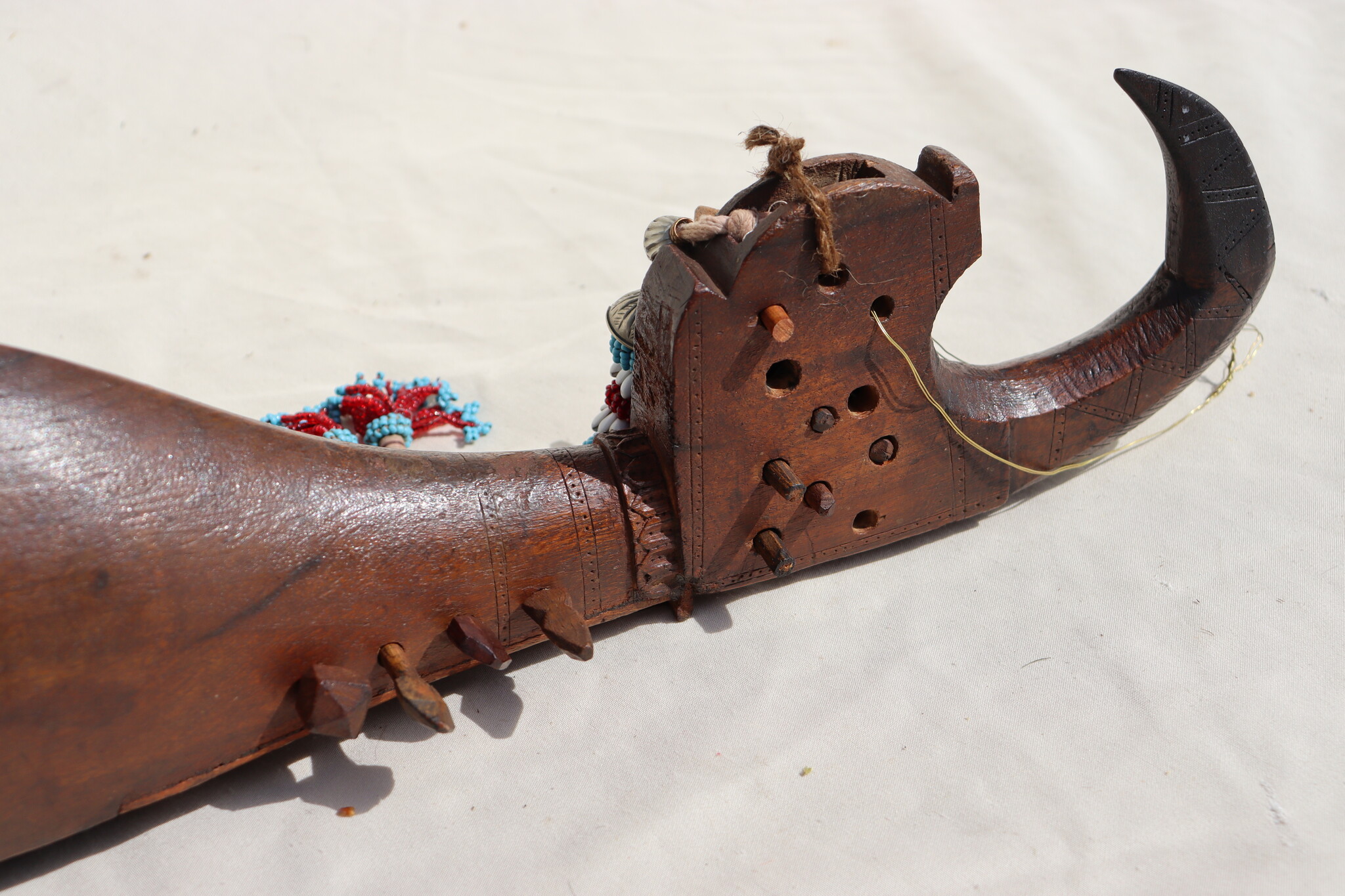 orient exotic musical instrument  India afghanistan and pakistan Sarinda Ghichak HH26A