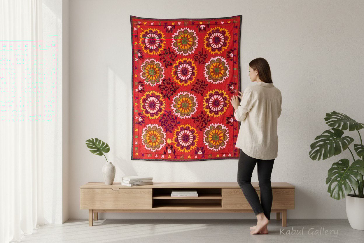 200x155 cm hand bestickte  Suzani Stickerei aus Uzbekistan  Nr:UZ26/ 1