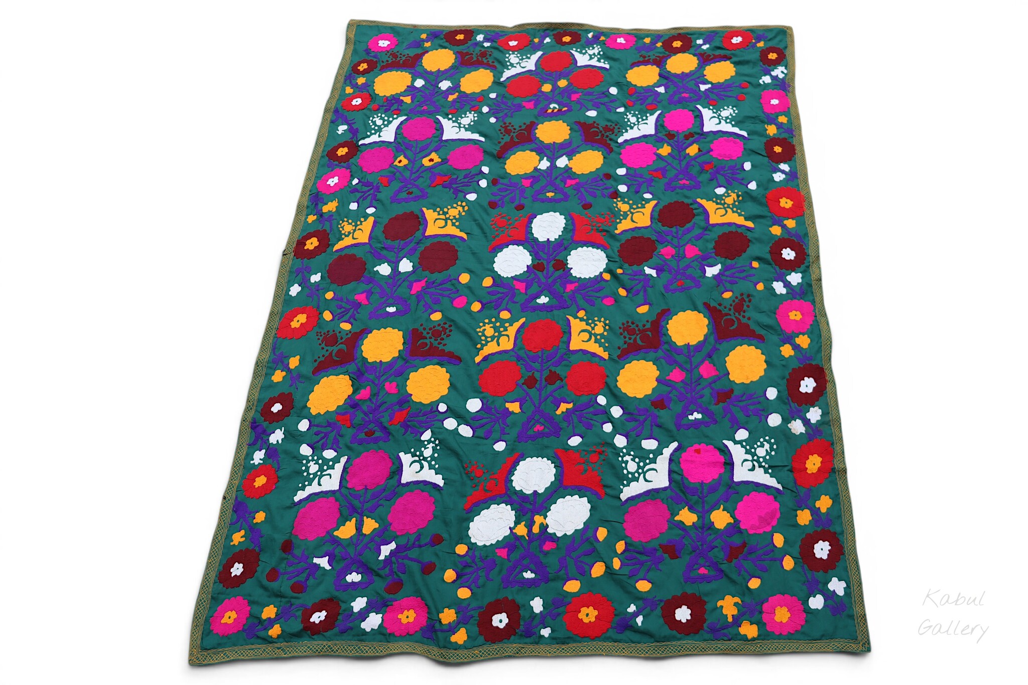 217x160  cm Hand Embroidered suzani from Uzbekistan.Tablecloth, Wall hanging, Bedspread,Bedcover No. UZ26/ 4