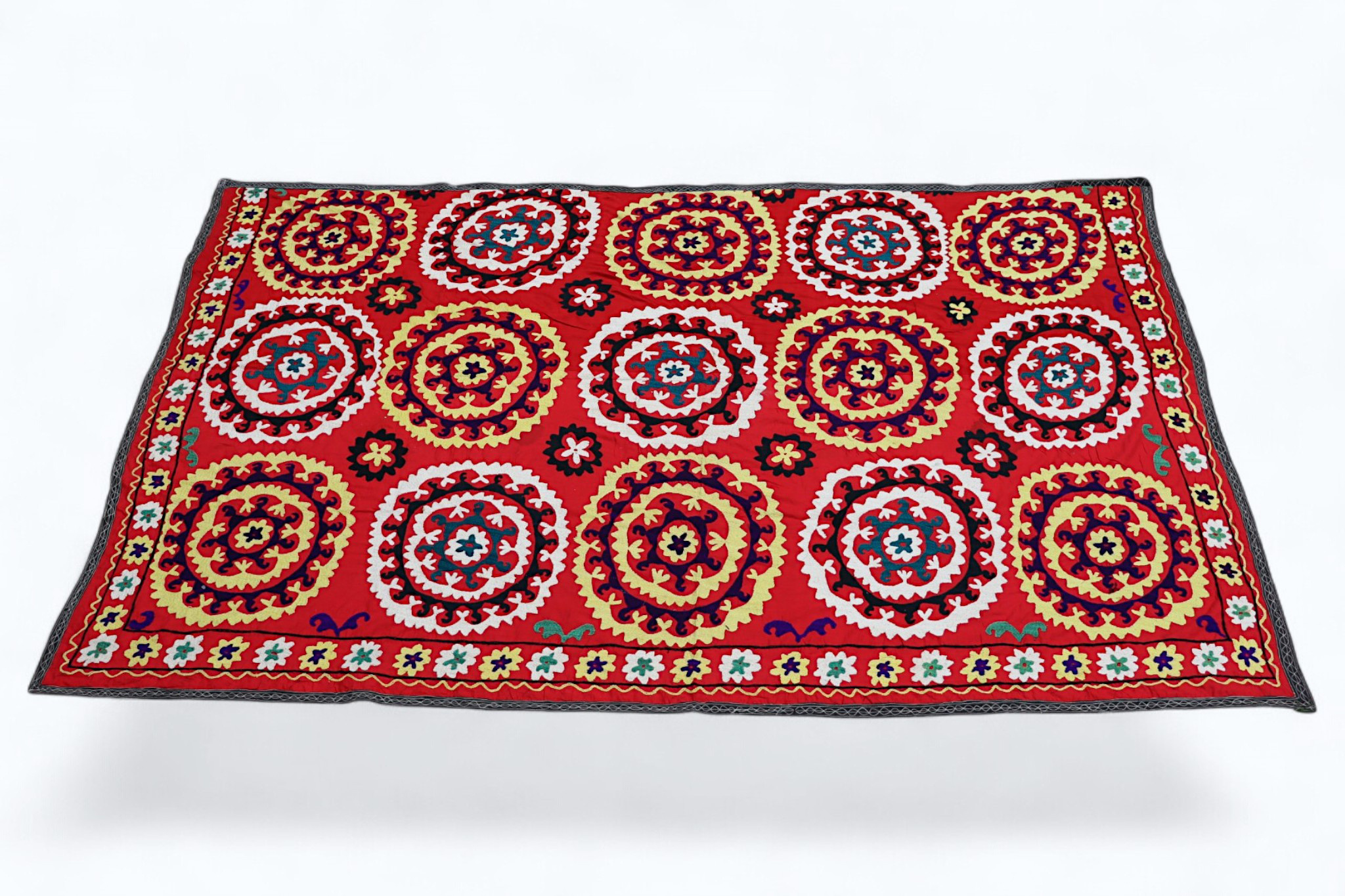 245x155  cm hand bestickte  Suzani Stickerei aus Uzbekistan  Nr:UZ26/ 13