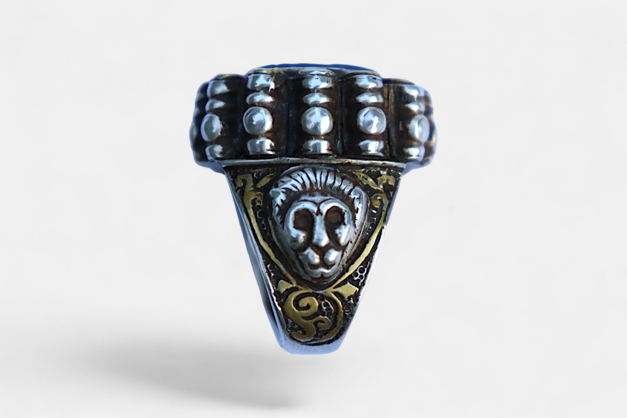 Turkmen Ring  Lapis Lazli seal stone No: 478