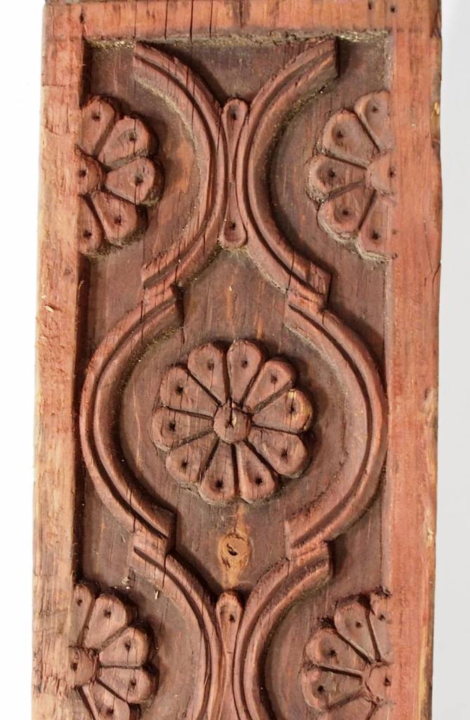pair antique  orient solid hand-carved wooden Pillar column from Nuristan Afghanistan Pakistan  No-B