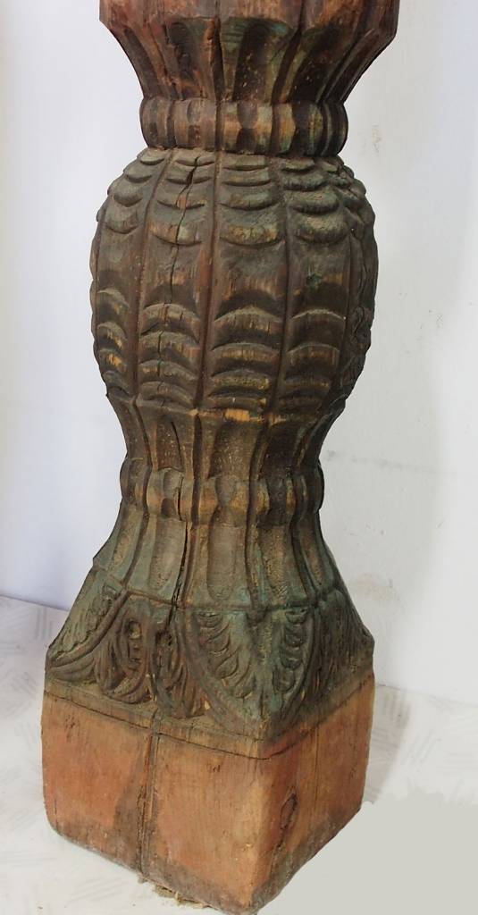 pair antique  orient solid hand-carved wooden Pillar column from Nuristan Afghanistan Pakistan  No-B