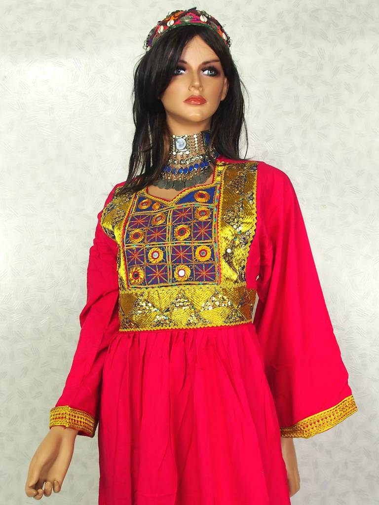 Beauty Of Afg/د افغانستان ښکلا‎ | ‎Traditional female Afghan clothing.  #افغاني #کالي Like us on @Facebook ______...‎ | Instagram