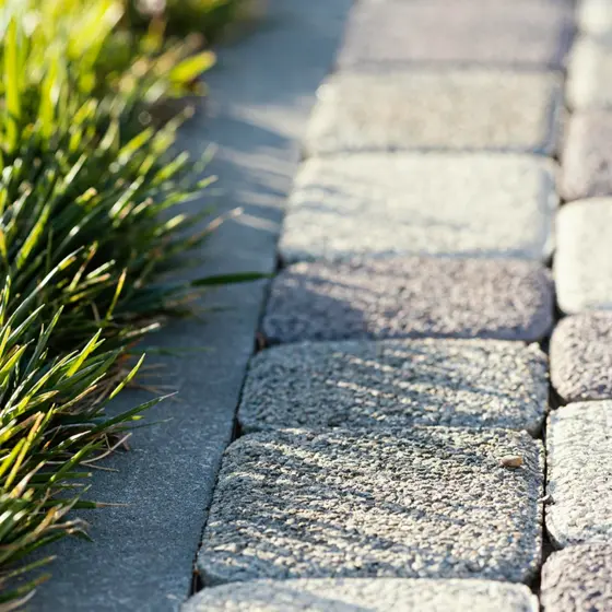 Grindtegels verven Grindtegels verven