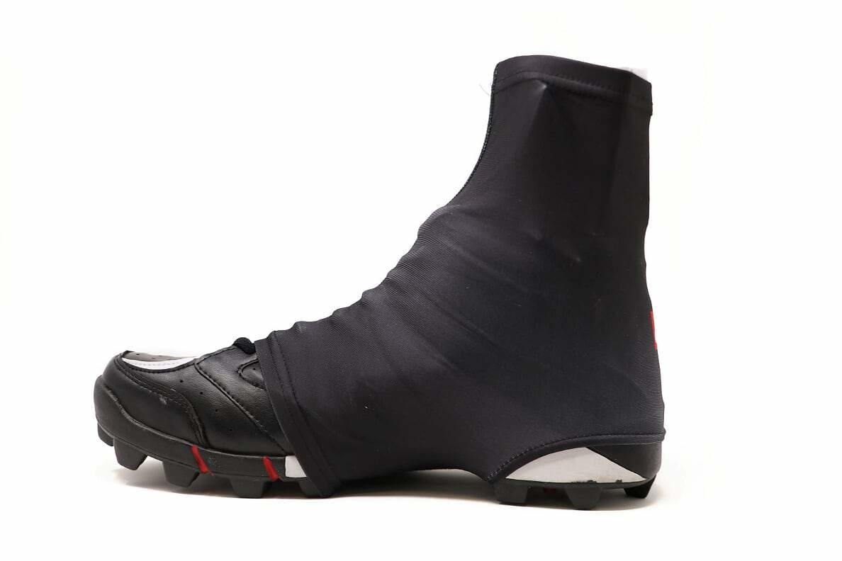 Barnett FCC-01 couvre-chaussures pour football américain, noir