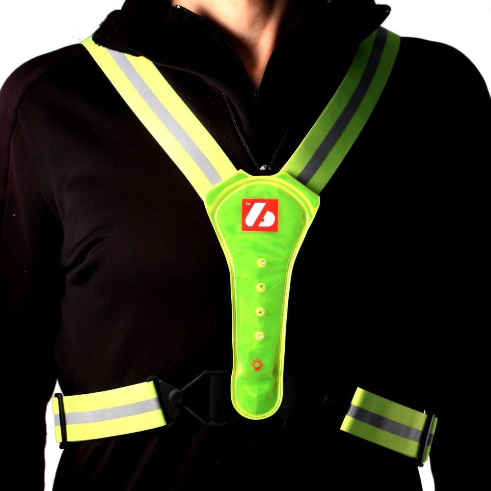LW-1 Veste Fluo avec LED et bandes réfléchissantes (ski – running – rollerski – bike)